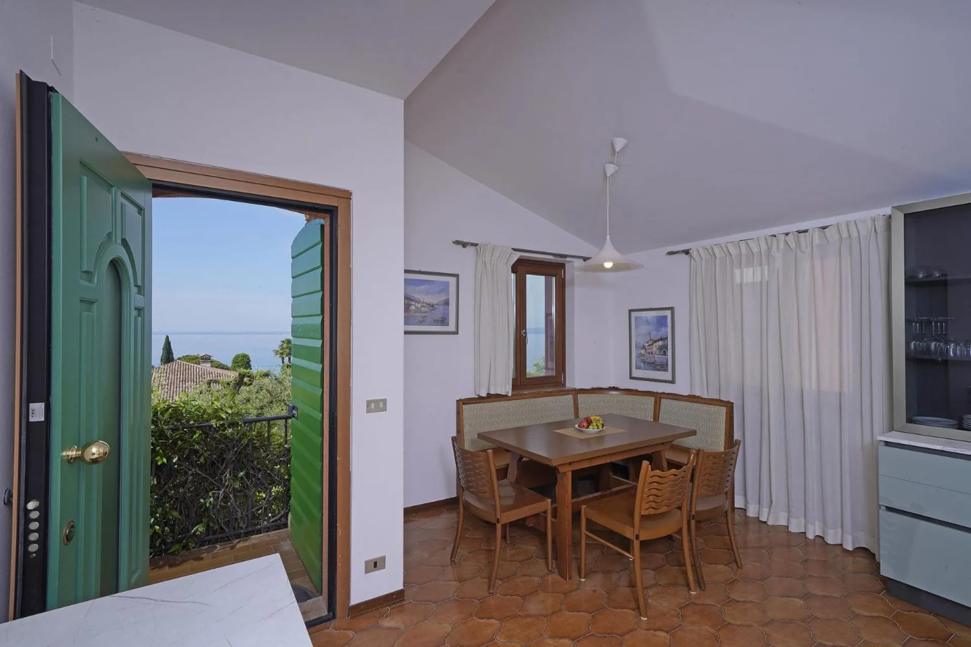 Dining area in Residence Arca