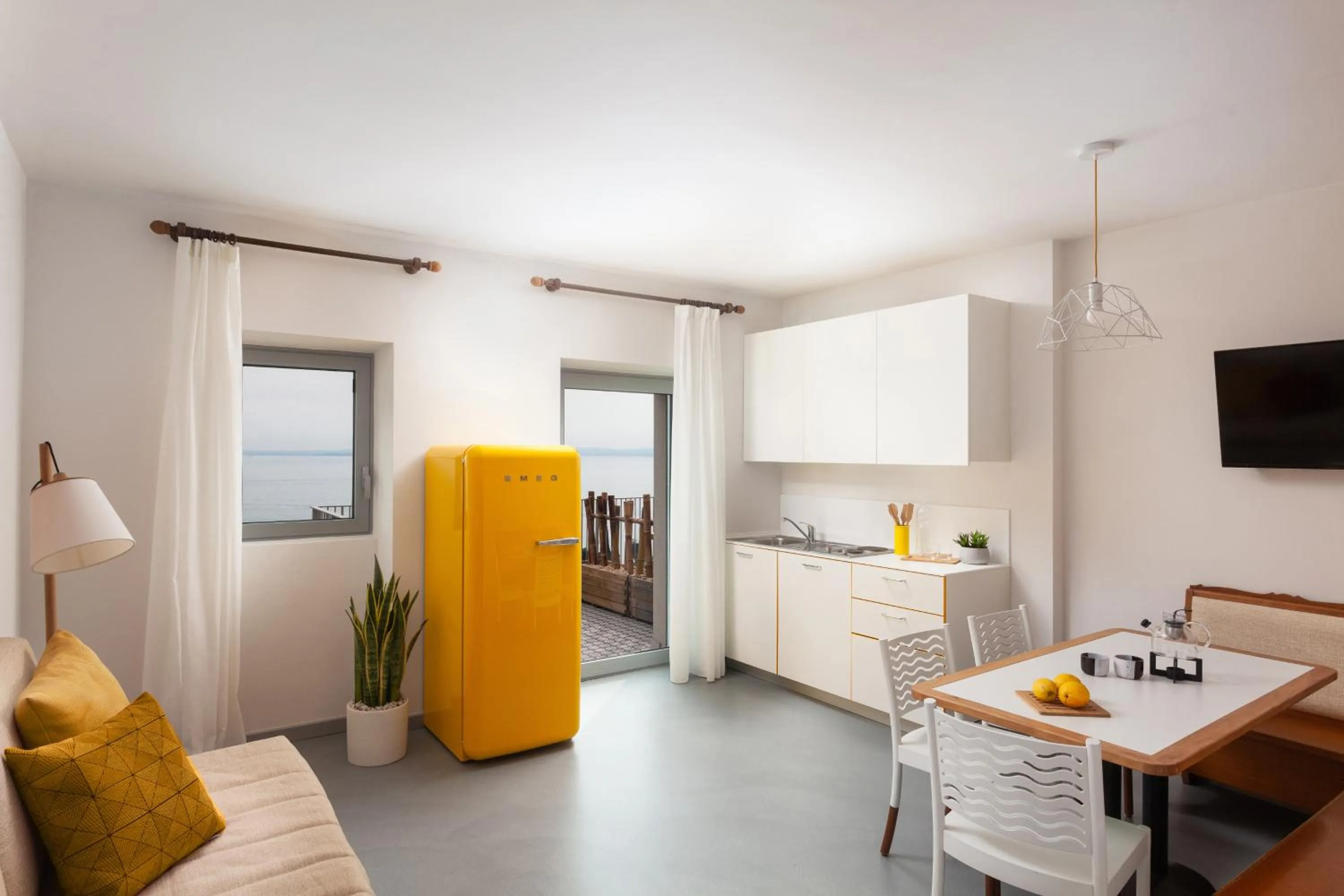 Dining area in Residence Arca