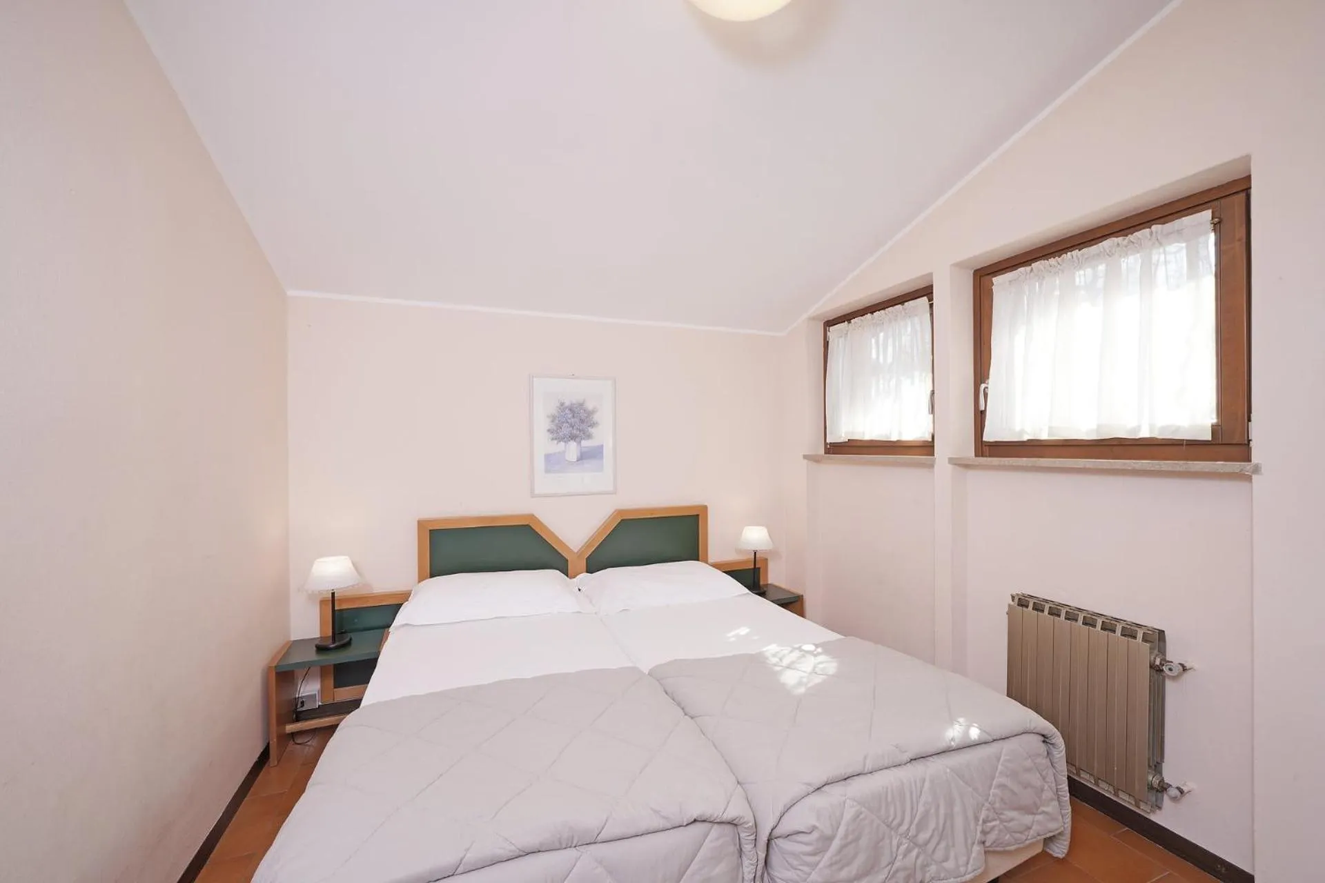 Bed in Residence Arca