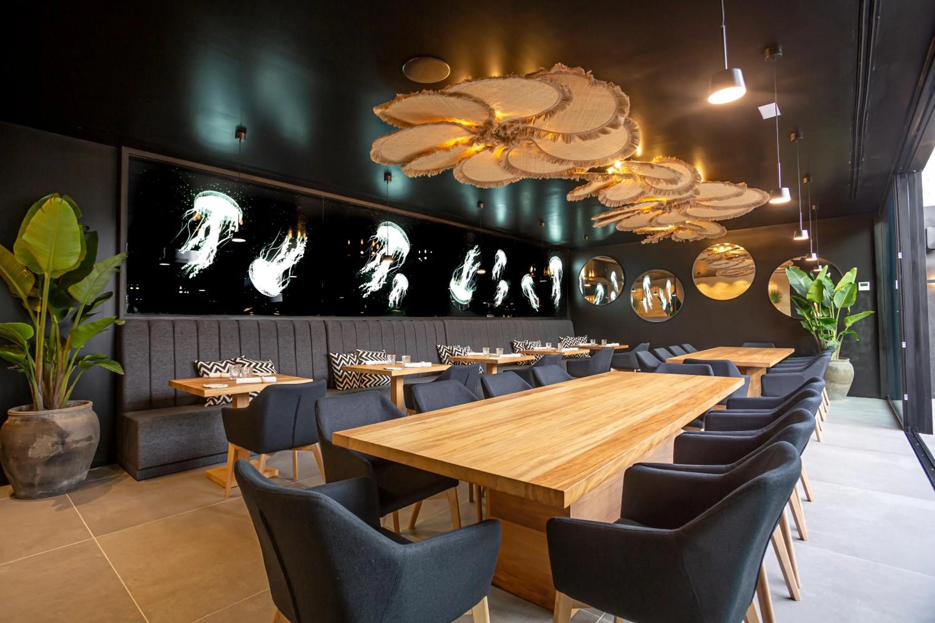 Restaurant/places to eat in Migjorn Ibiza Suites & Spa