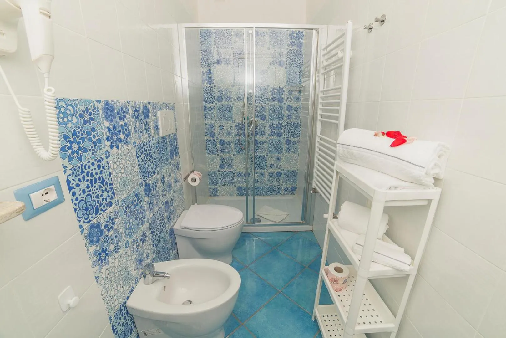 Shower in Aquarius Maiori B&B