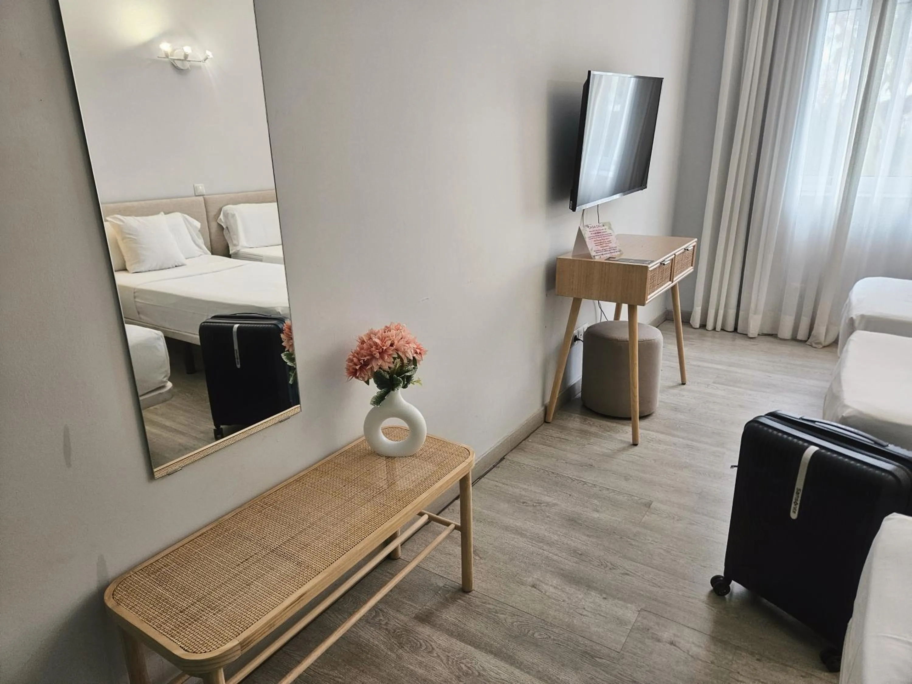 Photo of the whole room, Bed in Hotel Casa Dalia