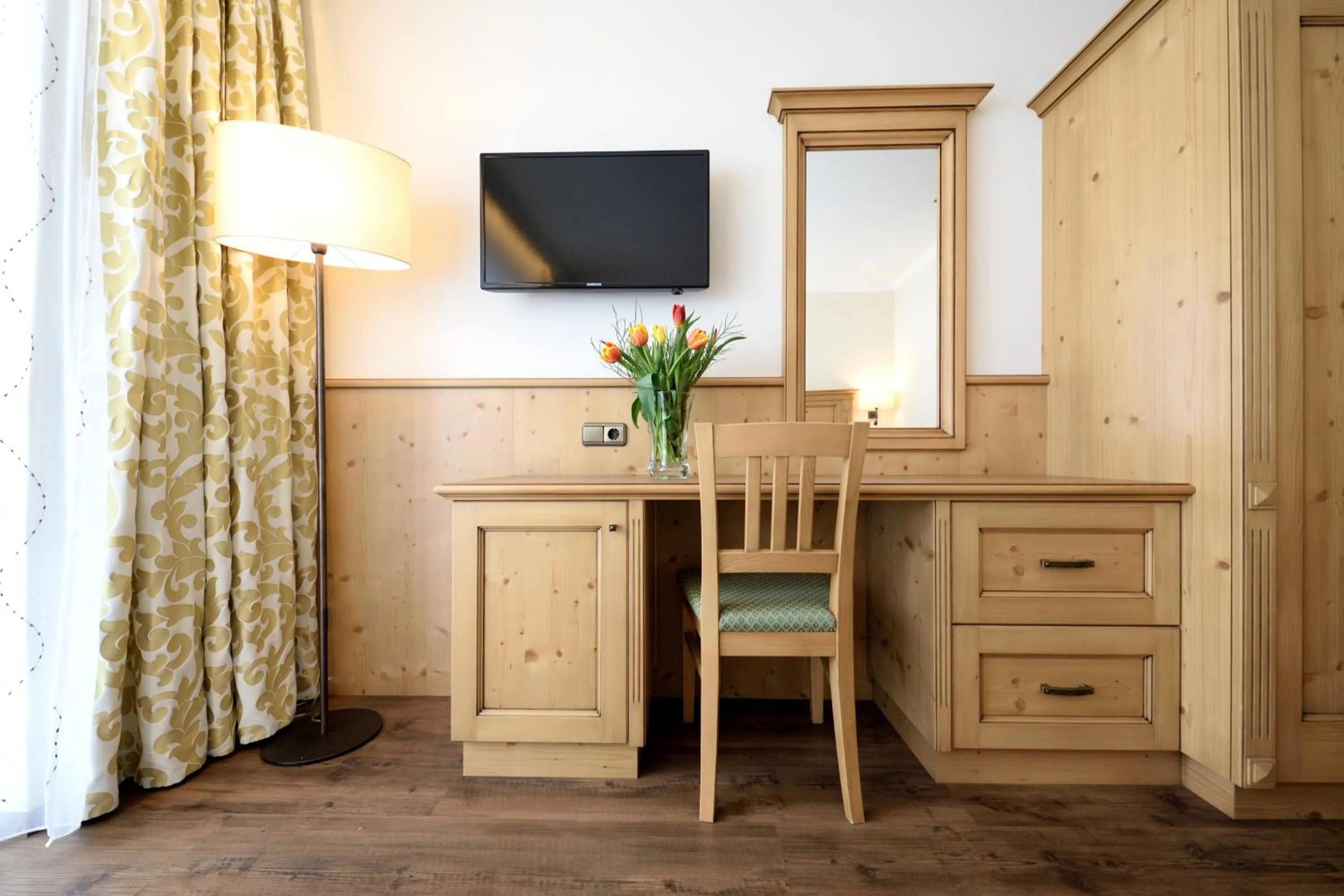 Day in Aparthotel Garni Monte