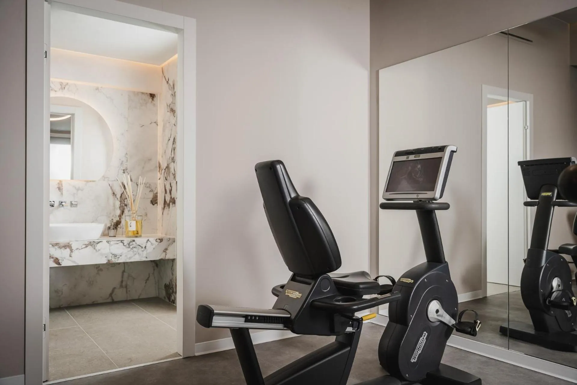 Fitness centre/facilities in Just Hotel Saronno