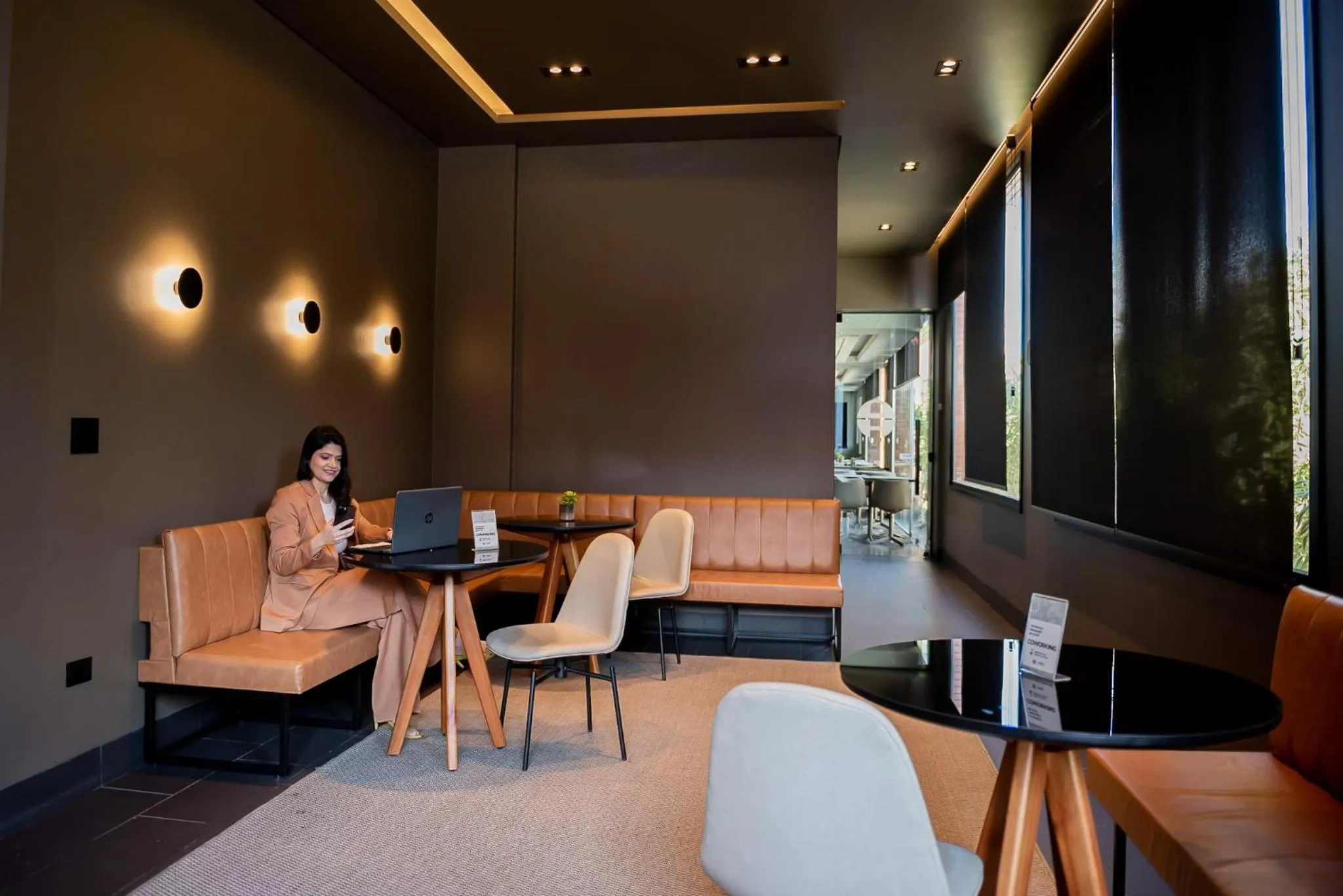 Business facilities in Aruá Hotel, Restaurante e Convenções