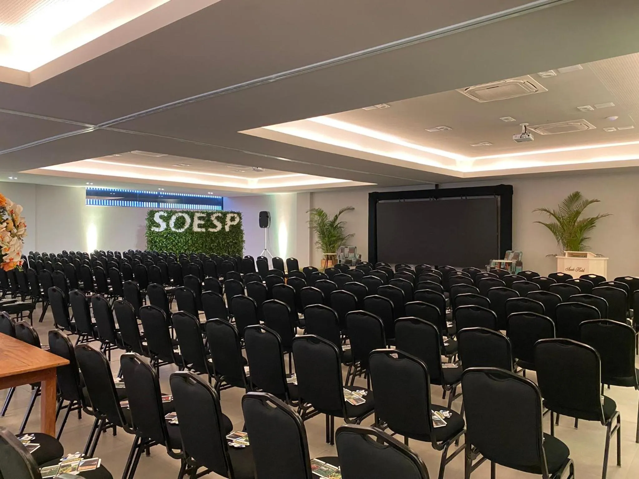 Meeting/conference room in Aruá Hotel, Restaurante e Convenções