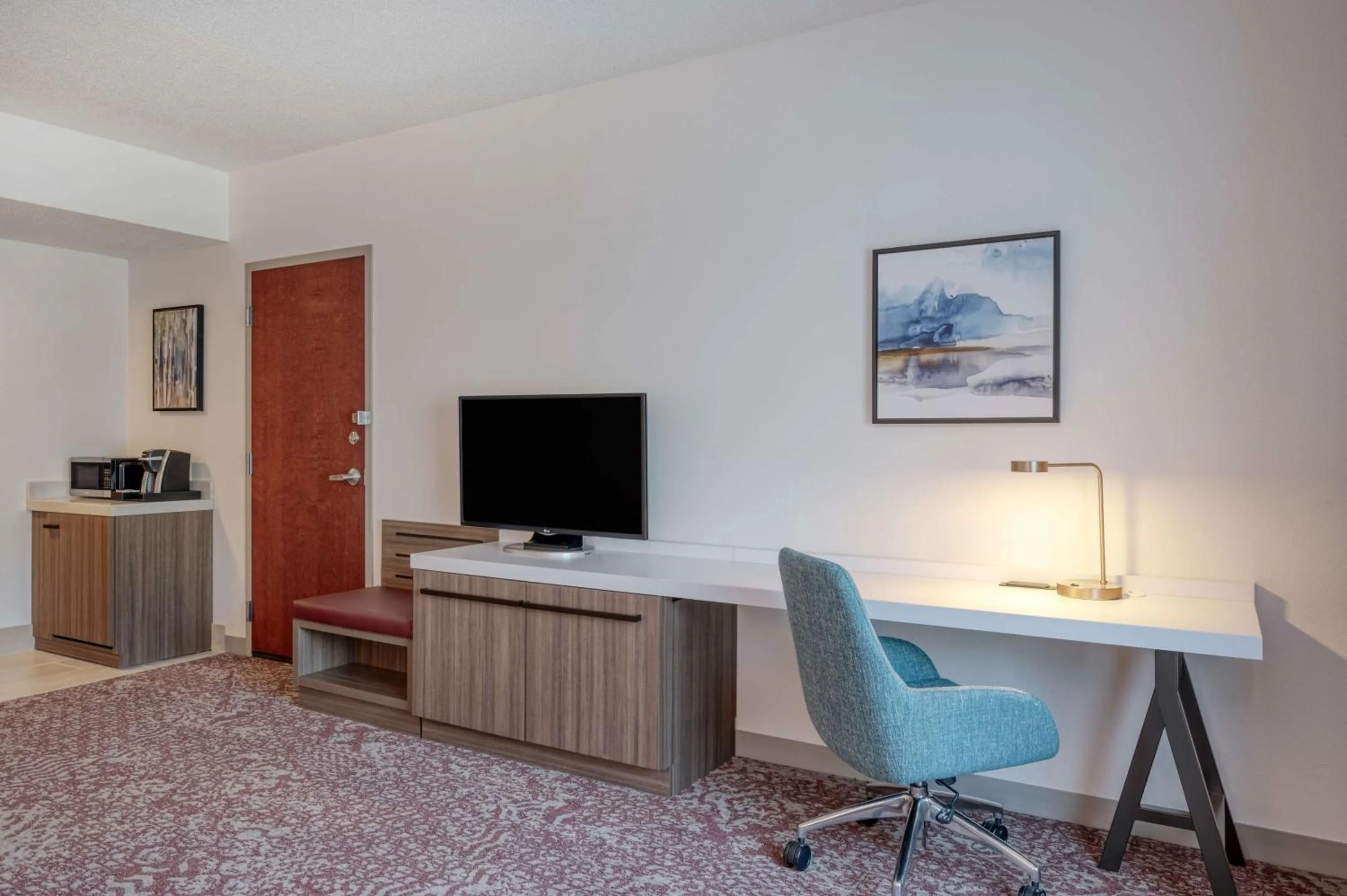 Bedroom in Hilton Garden Inn Clarksburg