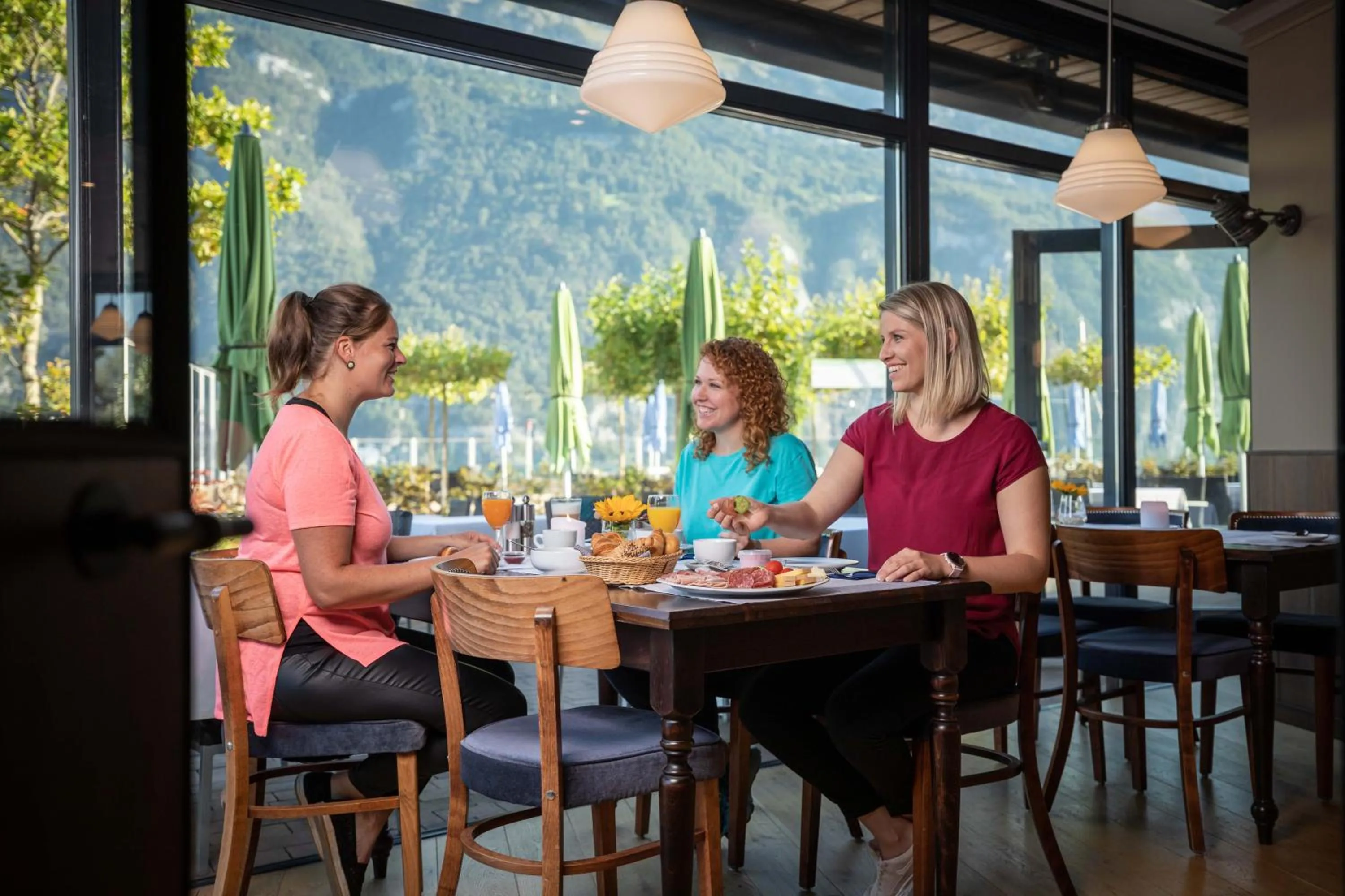 Restaurant/places to eat in Marina Walensee Hotel