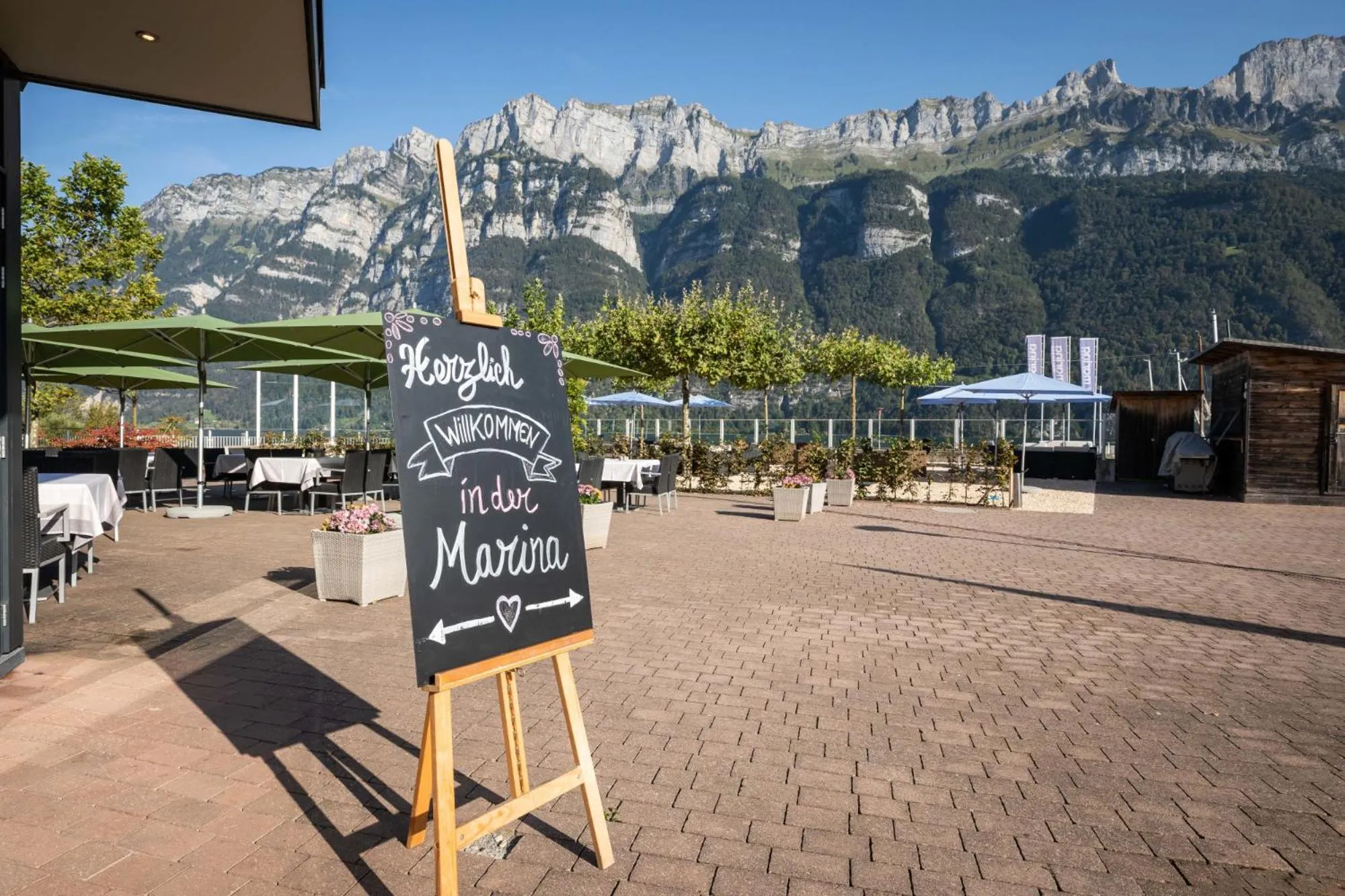 Mountain view in Marina Walensee Hotel