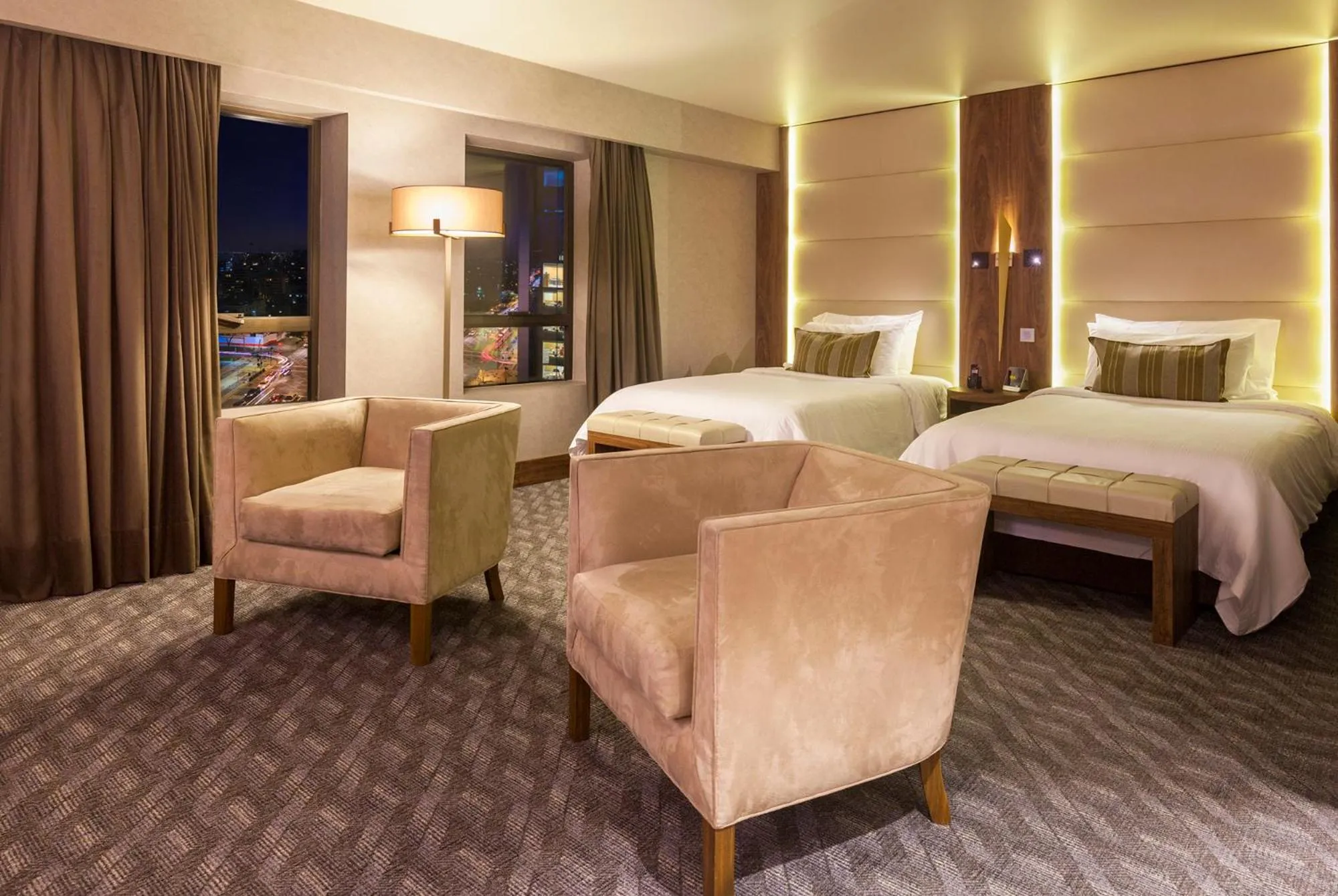 Photo of the whole room, Bed in Hotel Regal Pacific Santiago