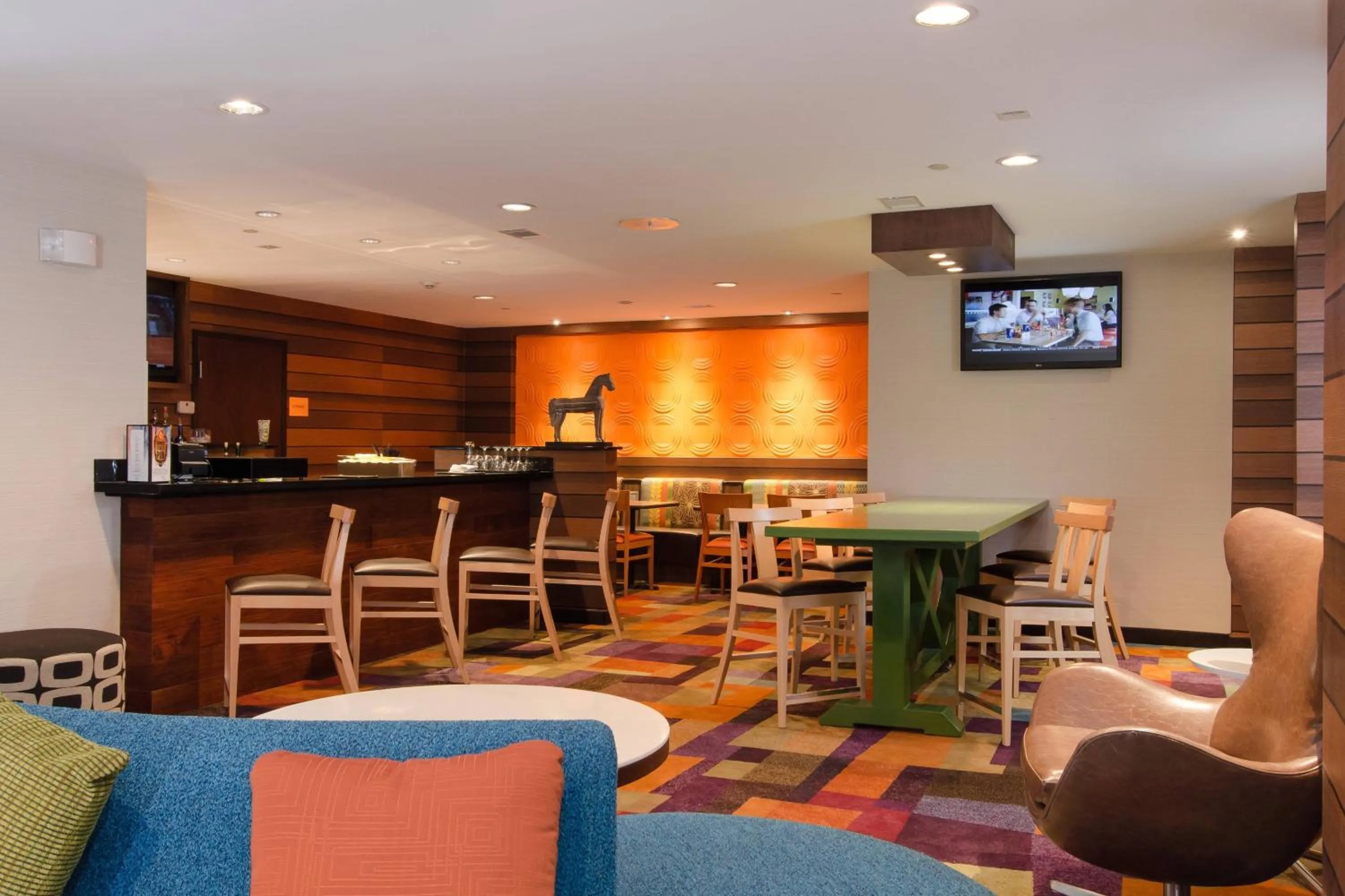 Restaurant/places to eat in Fairfield Inn Hartsville