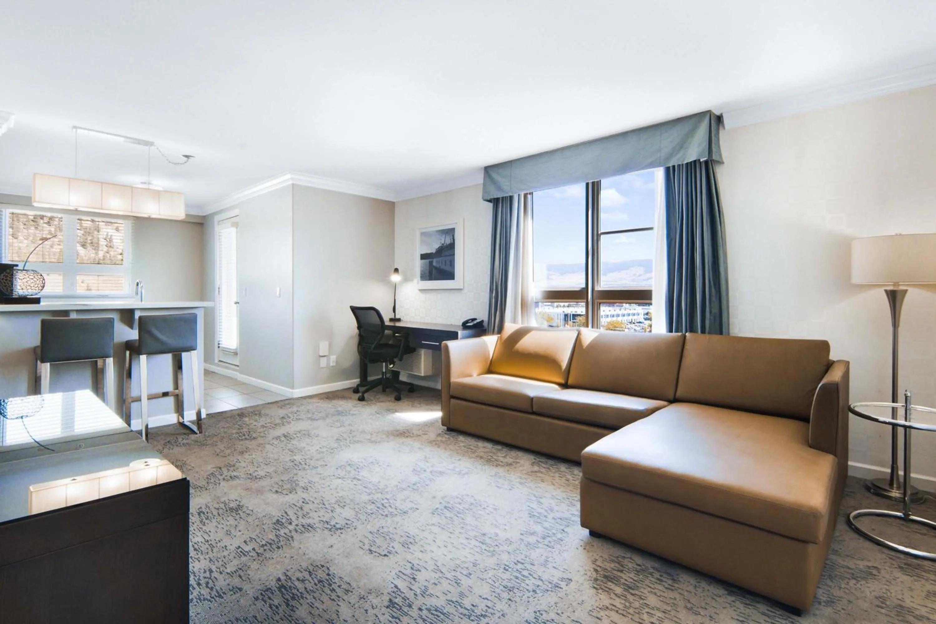 Photo of the whole room in Sandman Hotel & Suites Kelowna