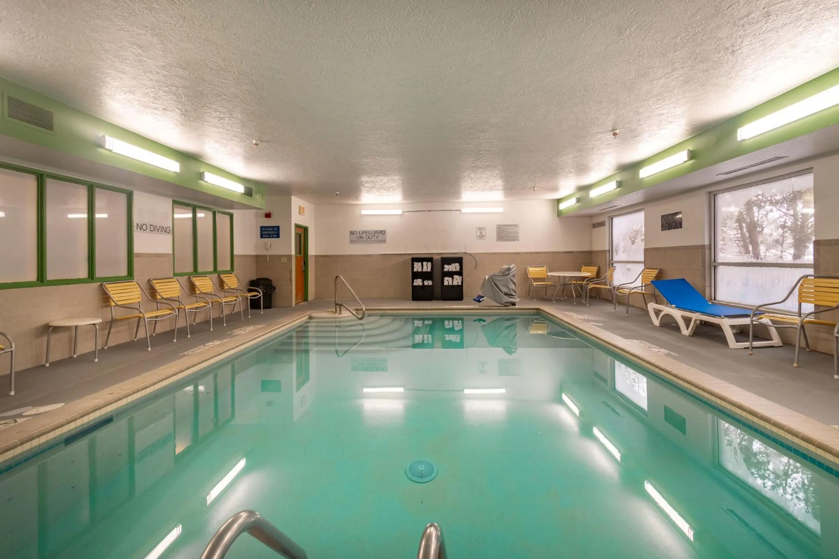 Swimming pool in Wingate by Wyndham Great Falls