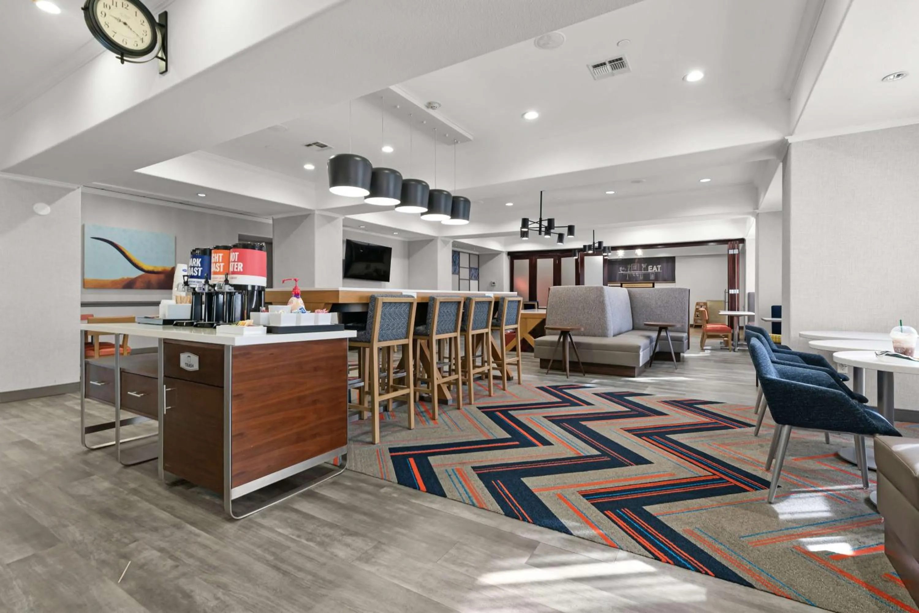 Breakfast in Hampton Inn Seguin