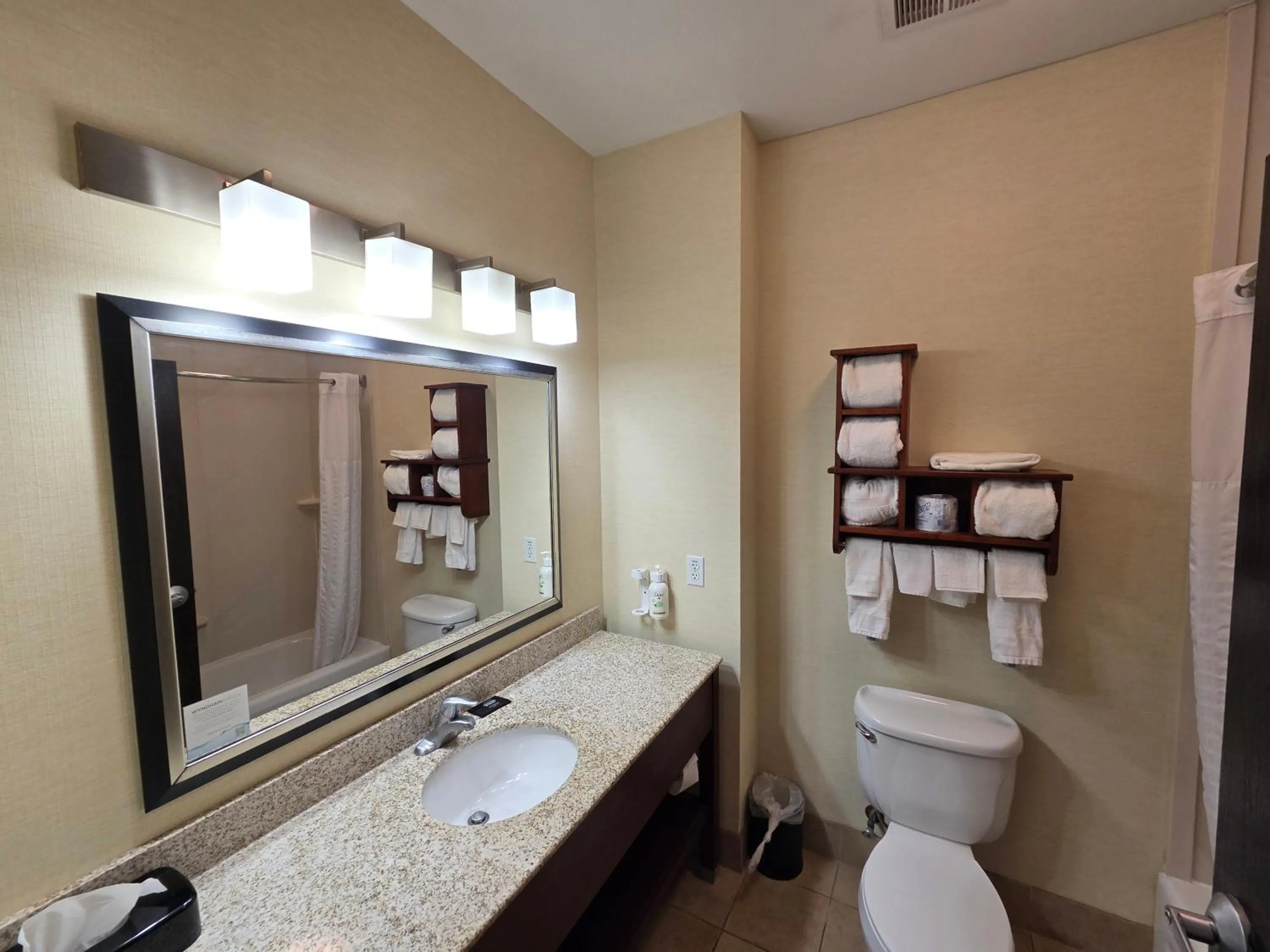 Wingate by Wyndham Steubenville