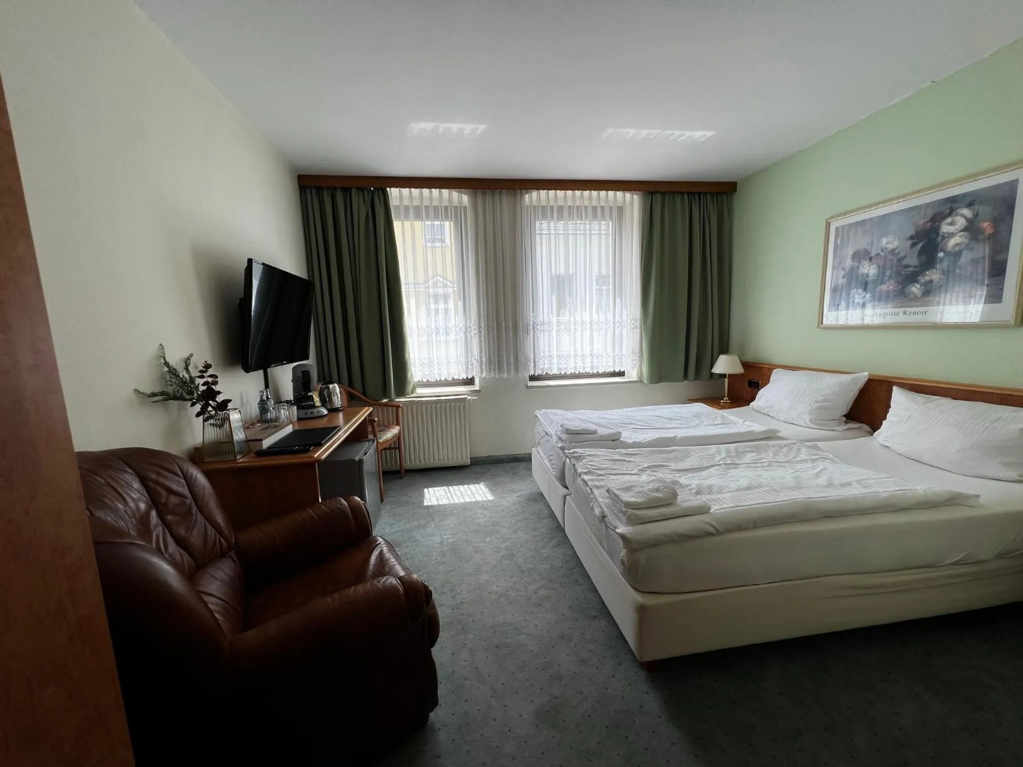 Bed in Hotel Zur Sonne