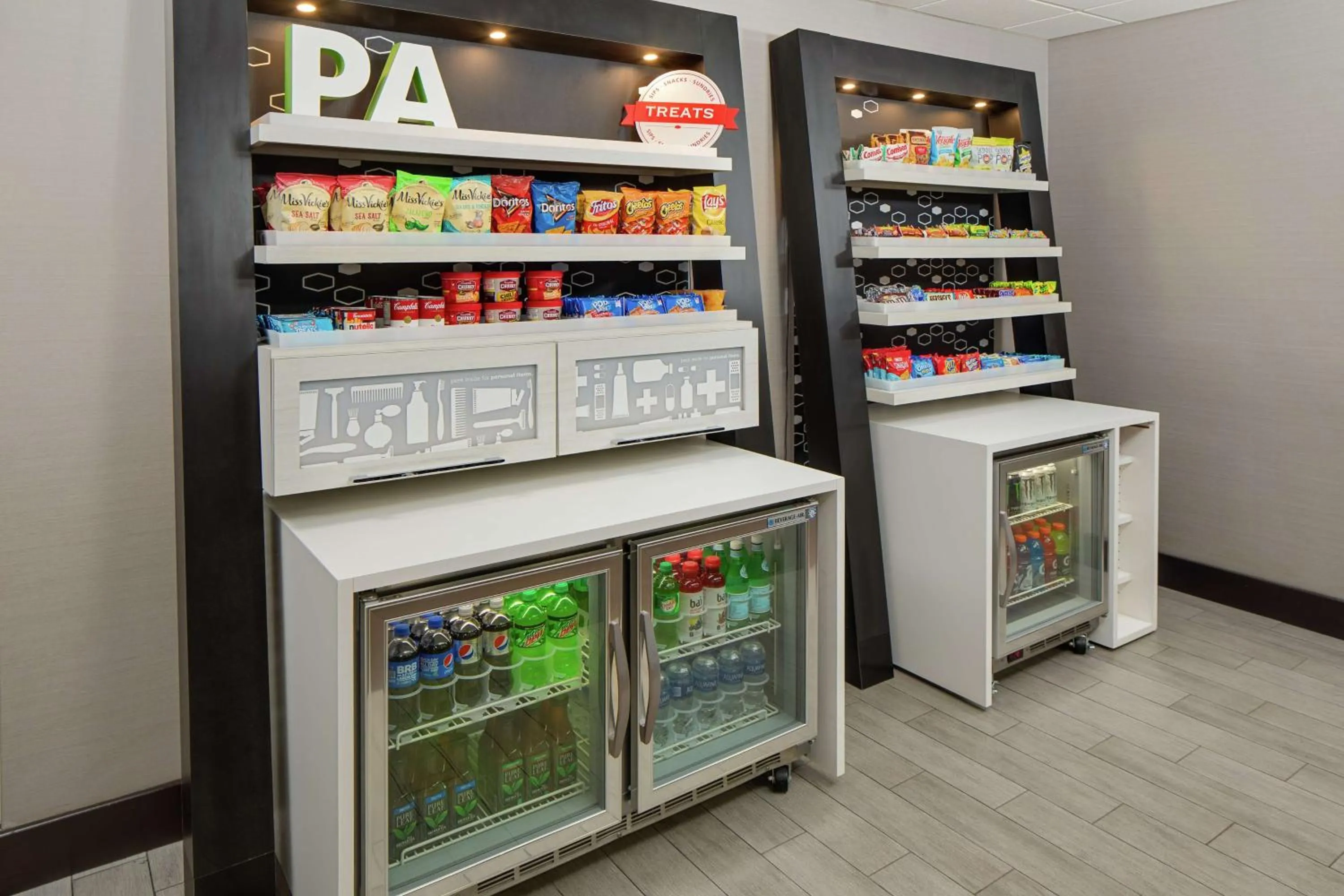 Restaurant/places to eat in Hampton Inn State College