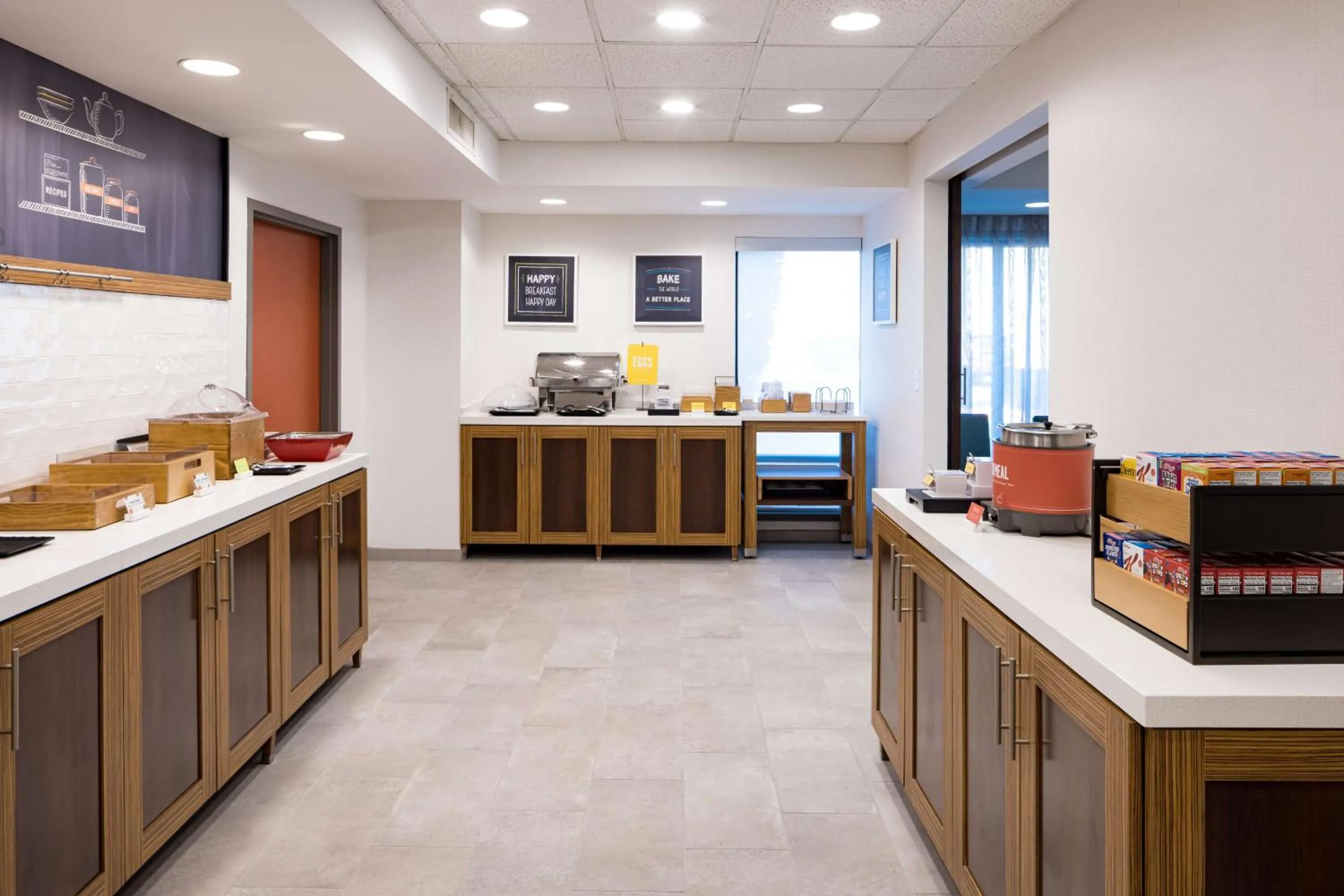 Breakfast in Hampton Inn Bentonville-Rogers