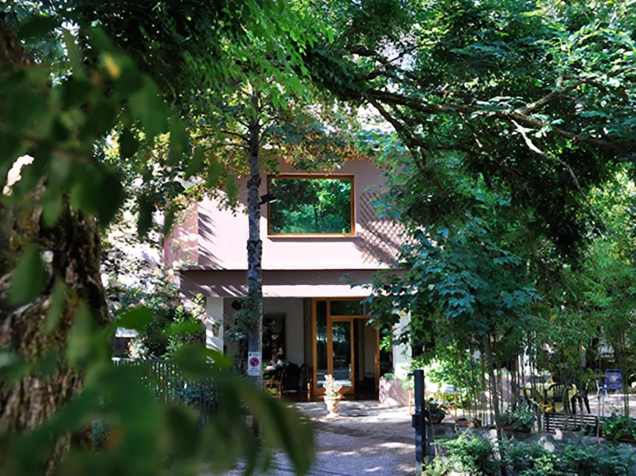 Facade/entrance in Hotel MariaLetizia