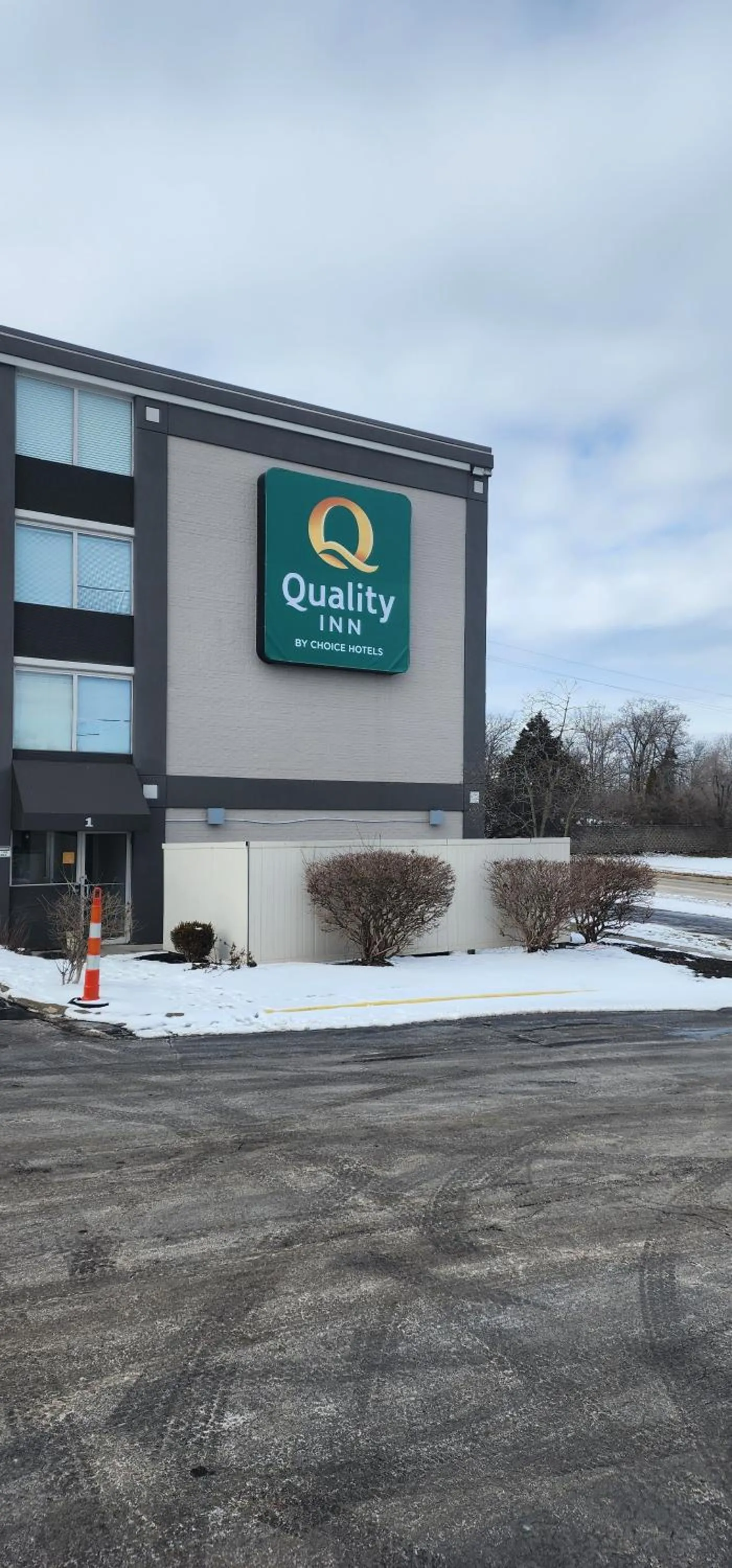 Property building in Quality Inn Dayton Airport