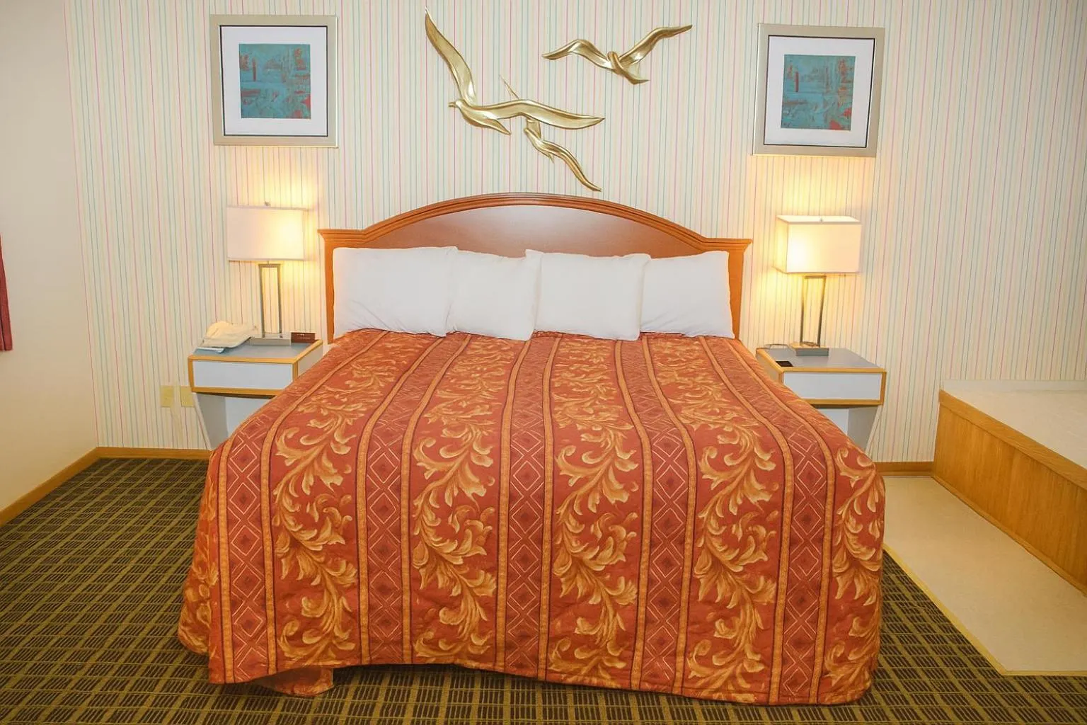 Bed in Ventura Motel