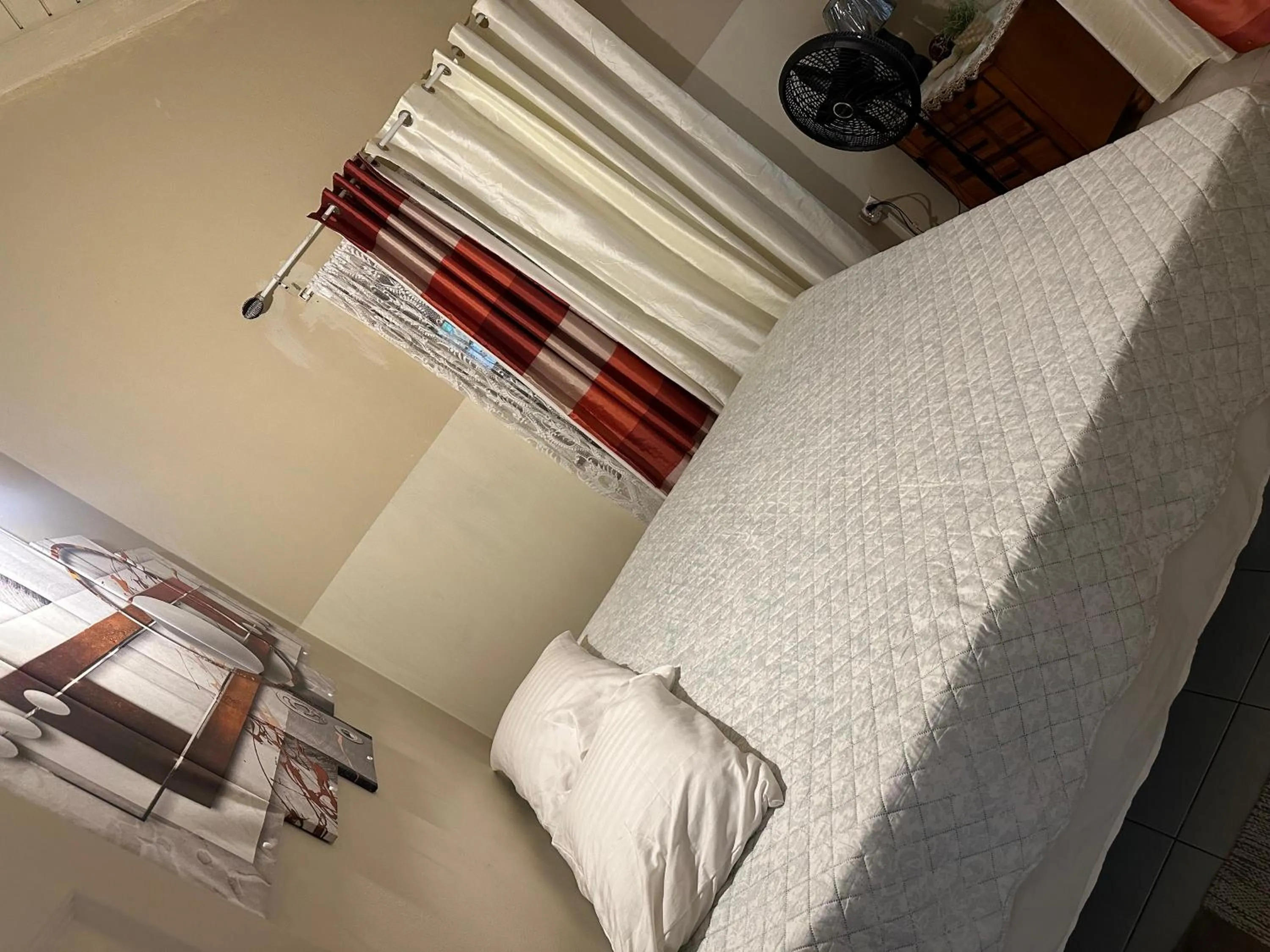 Bed in Rhyne Park Inn