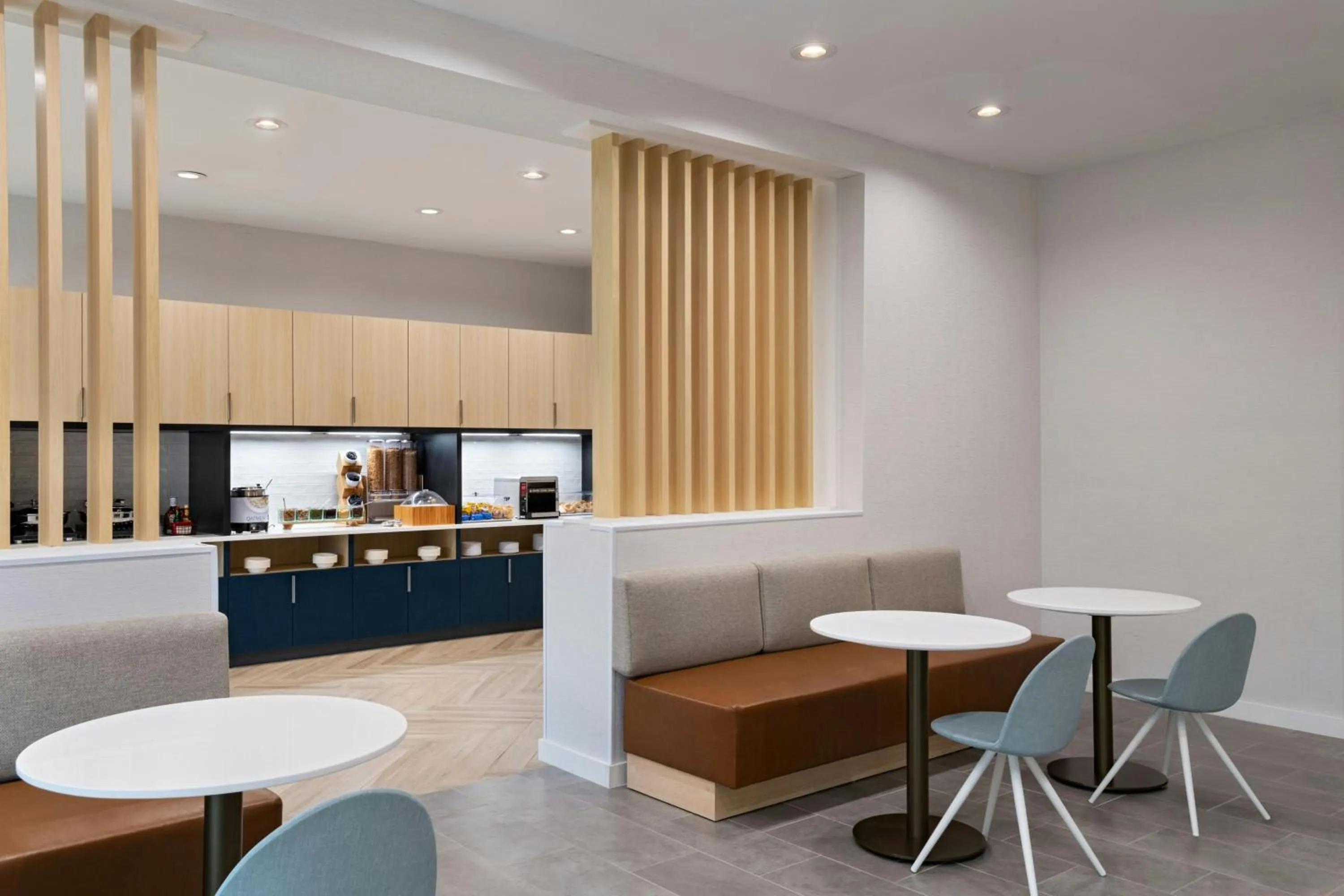 Breakfast in TownePlace Suites by Marriott Weatherford