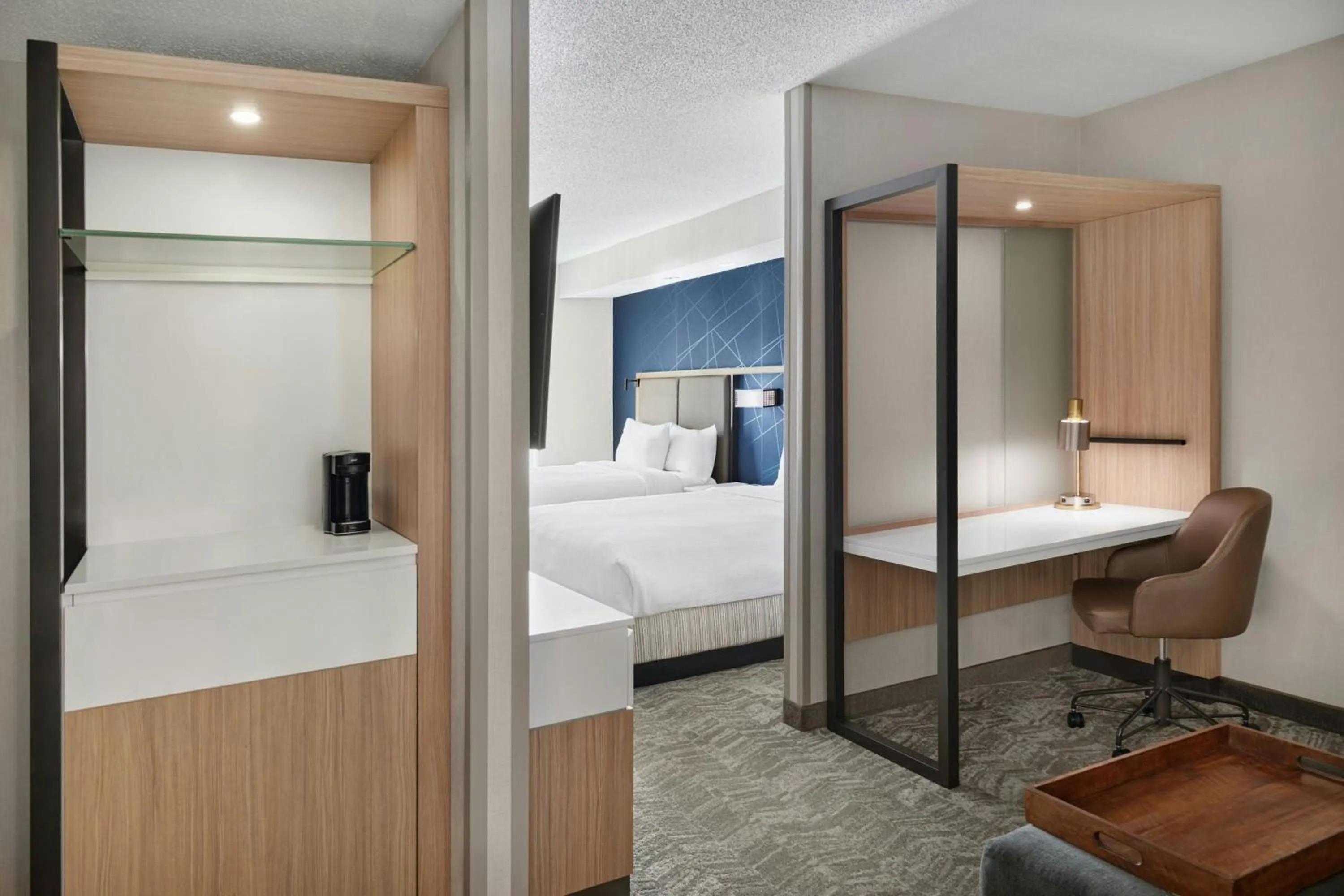 Bedroom, Bed in SpringHill Suites by Marriott Lansing