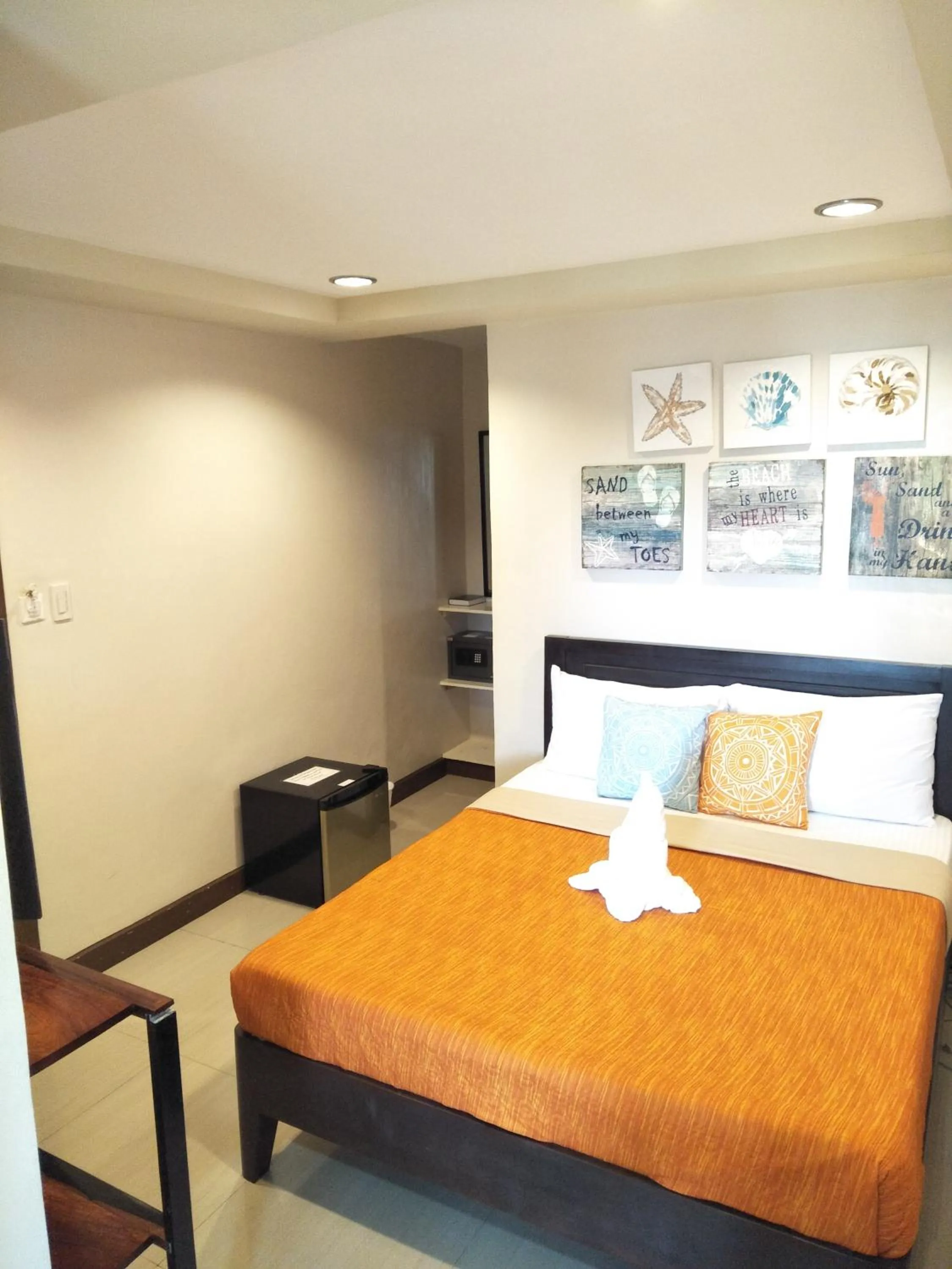 Photo of the whole room, Bed in Bayview Country Inn El Nido