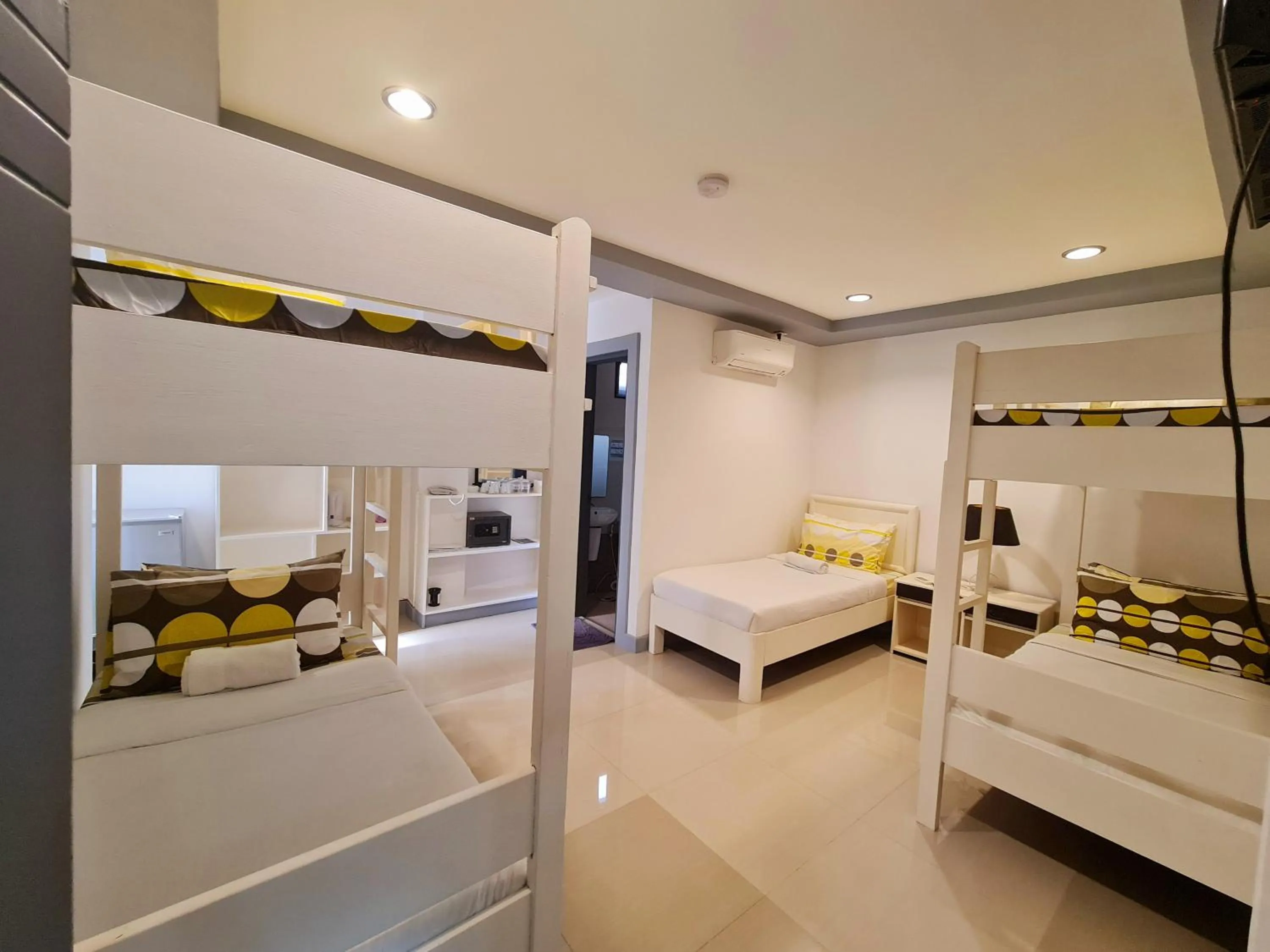 Bedroom, Bed in Bayview Country Inn El Nido