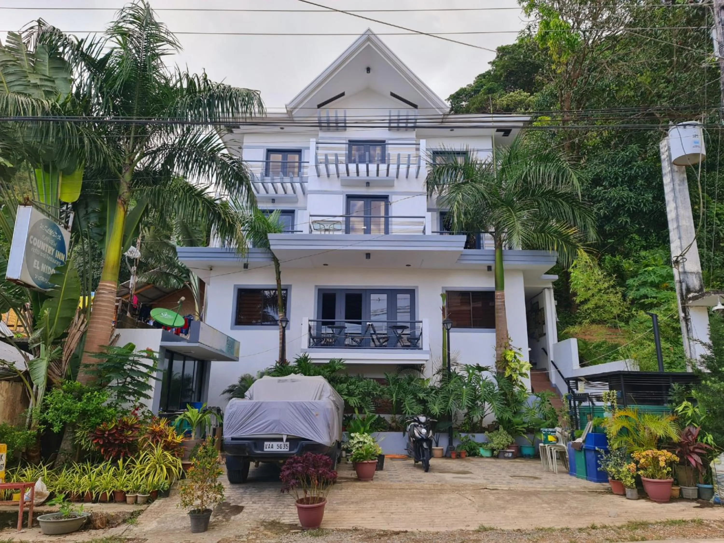 Property building in Bayview Country Inn El Nido