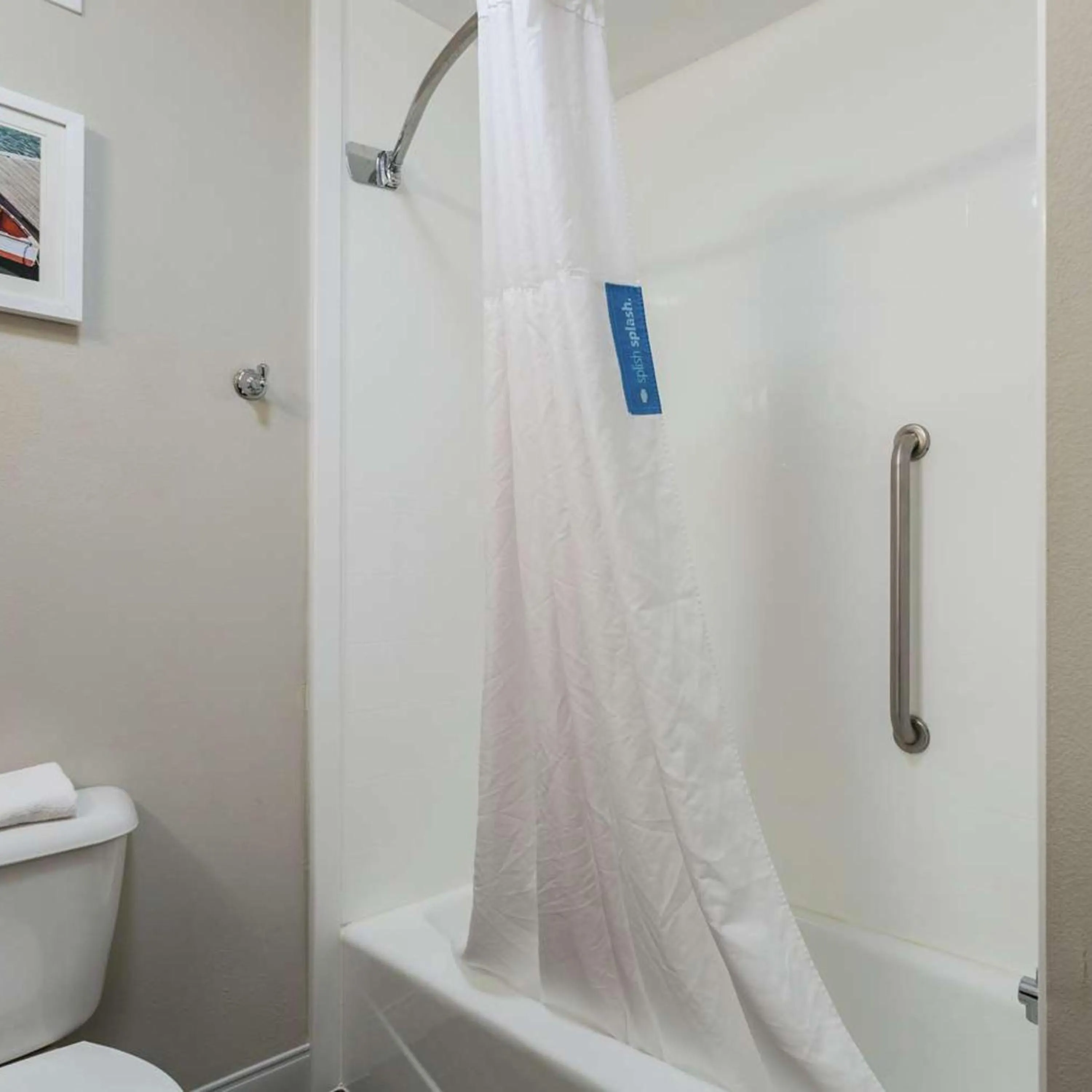 Bathroom in Hampton Inn Somerset