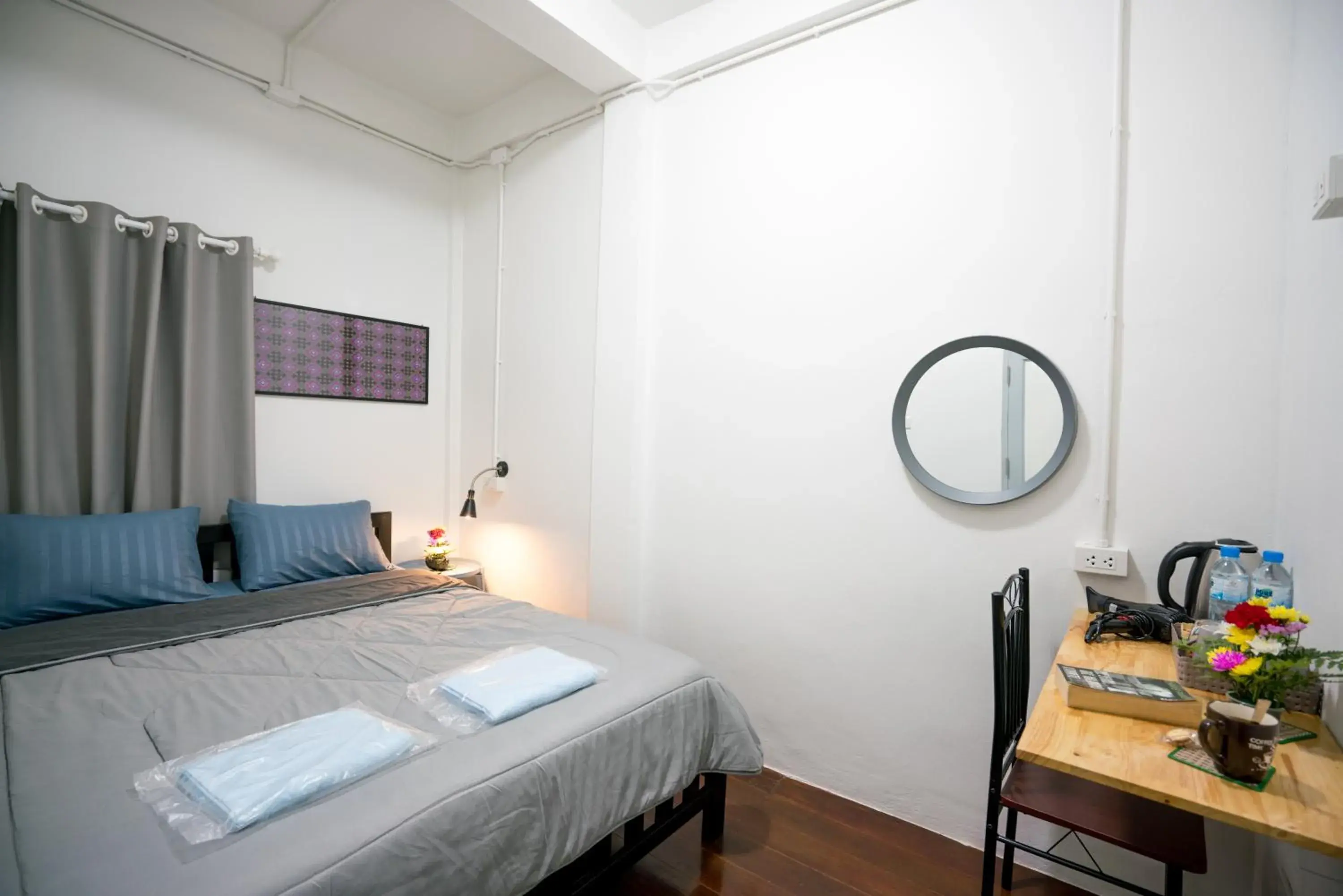 Budget Double Room in Dhub Hostel Donmueng Budget Double Room in Dhub Hostel Donmueng