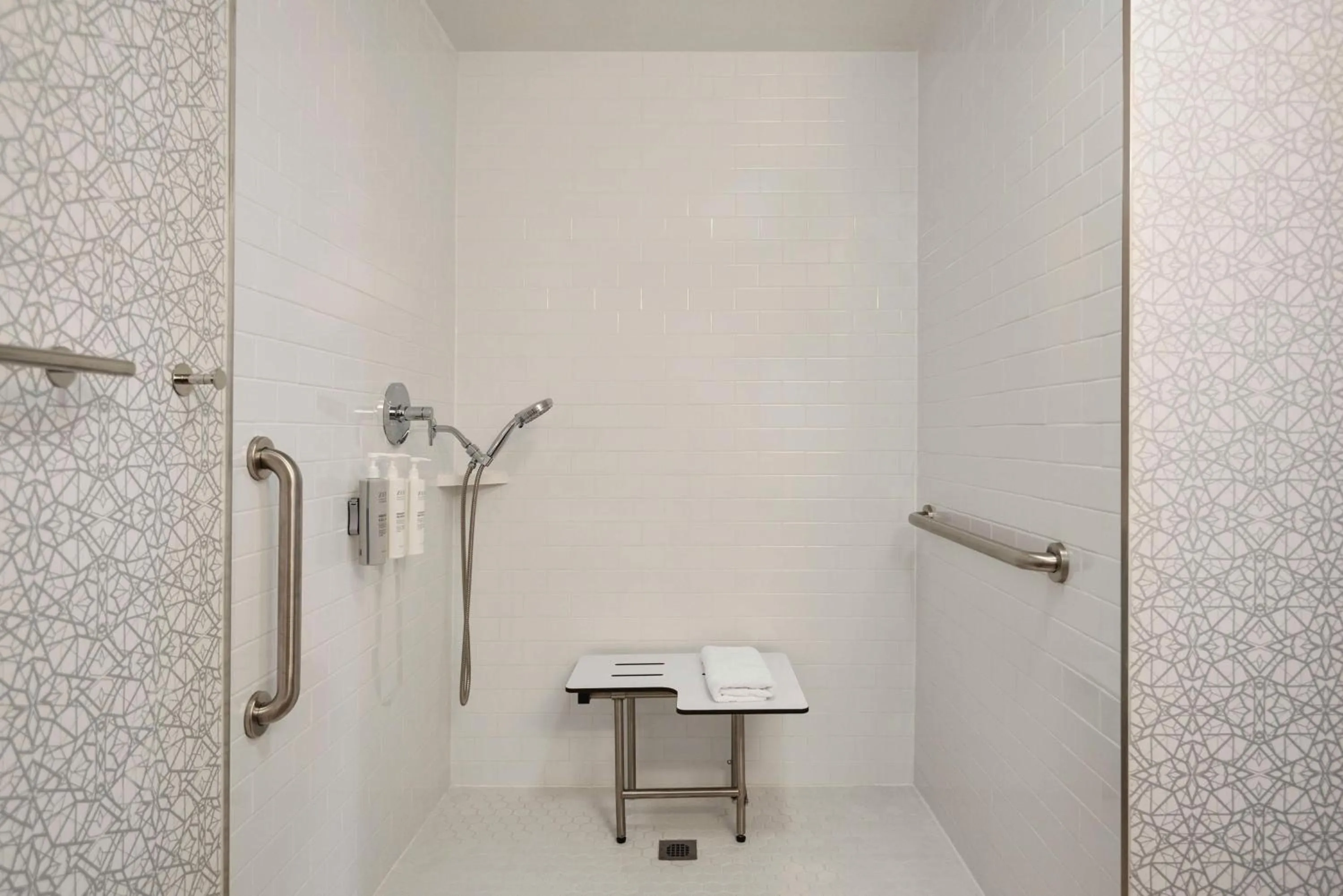 Bathroom in Hampton Inn & Suites San Marcos