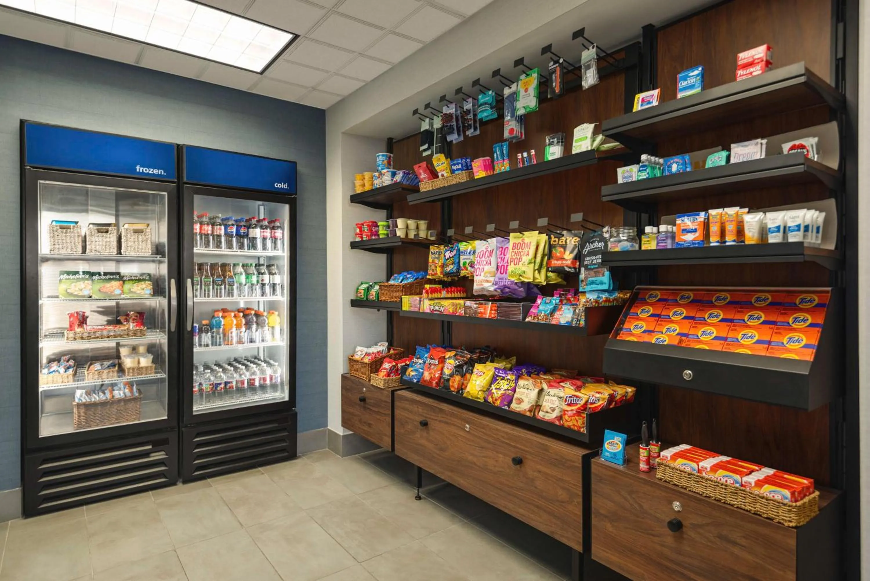 Restaurant/places to eat in Hampton Inn & Suites San Marcos