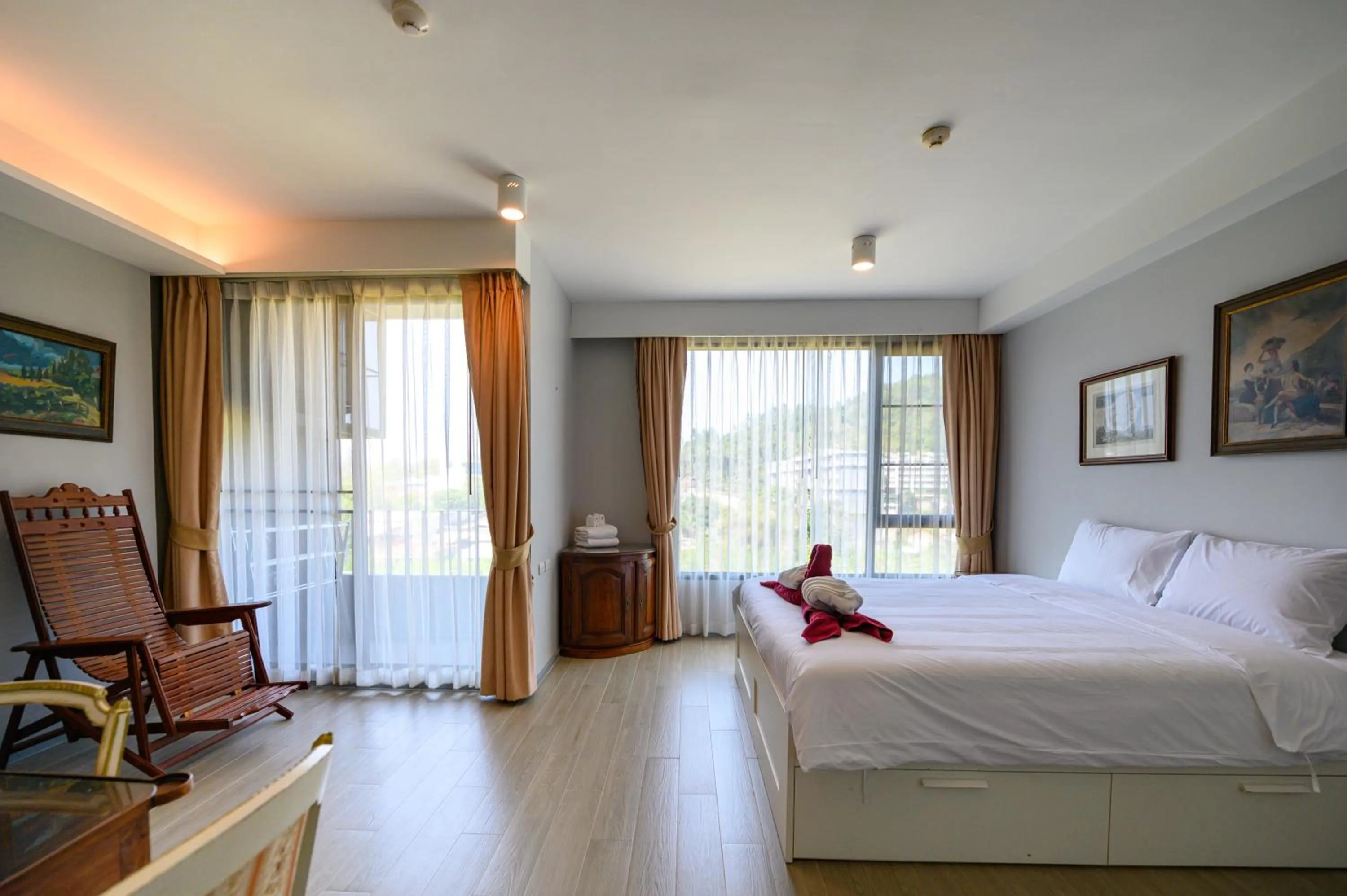 Bedroom, Bed in 6th Avenue Surin Beach - Official Account