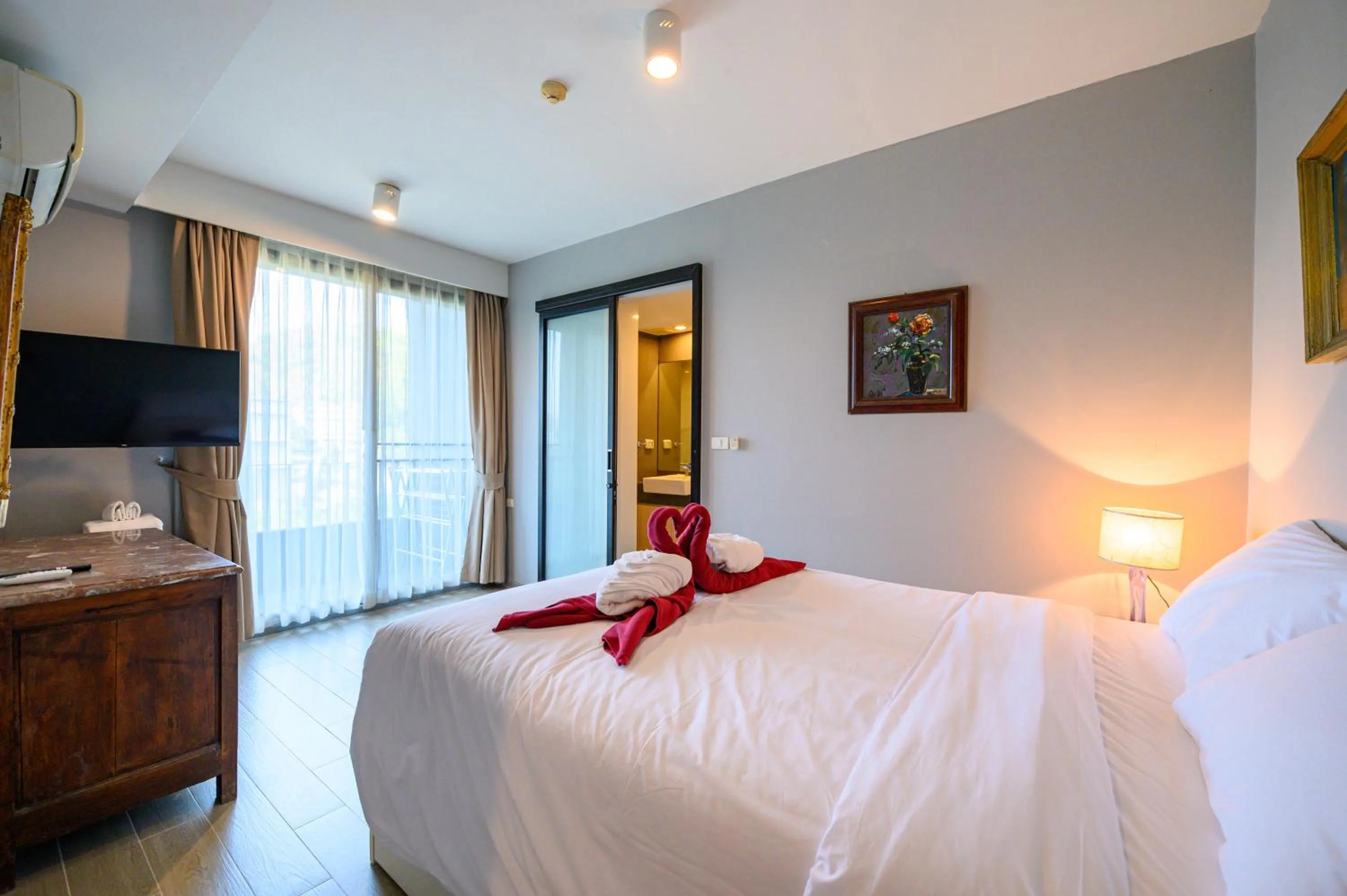 Bedroom, Bed in 6th Avenue Surin Beach - Official Account