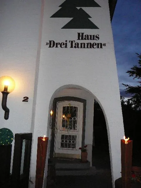 Facade/entrance in Haus Drei Tannen