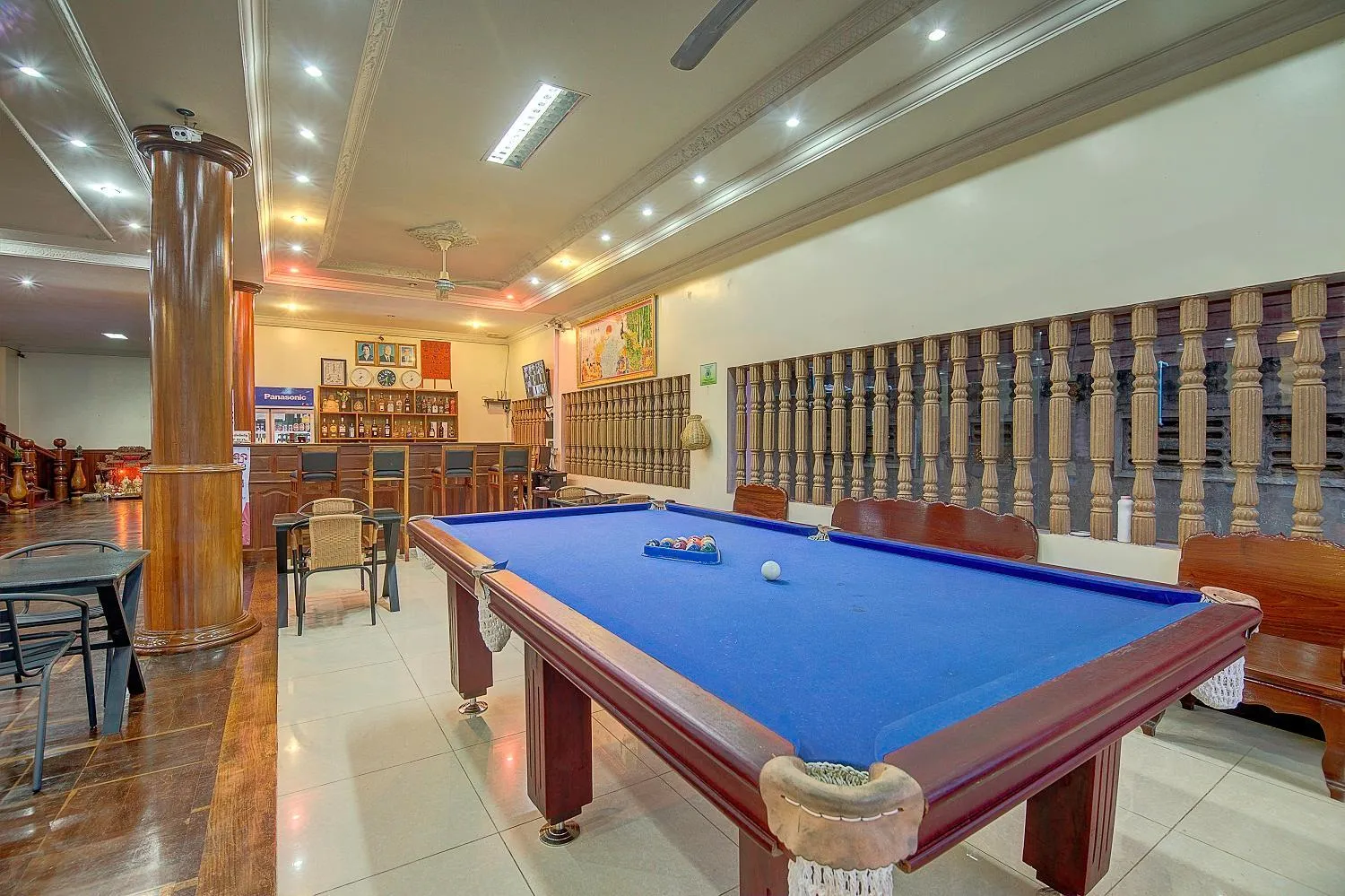 Billiard in DV Angkor Villa