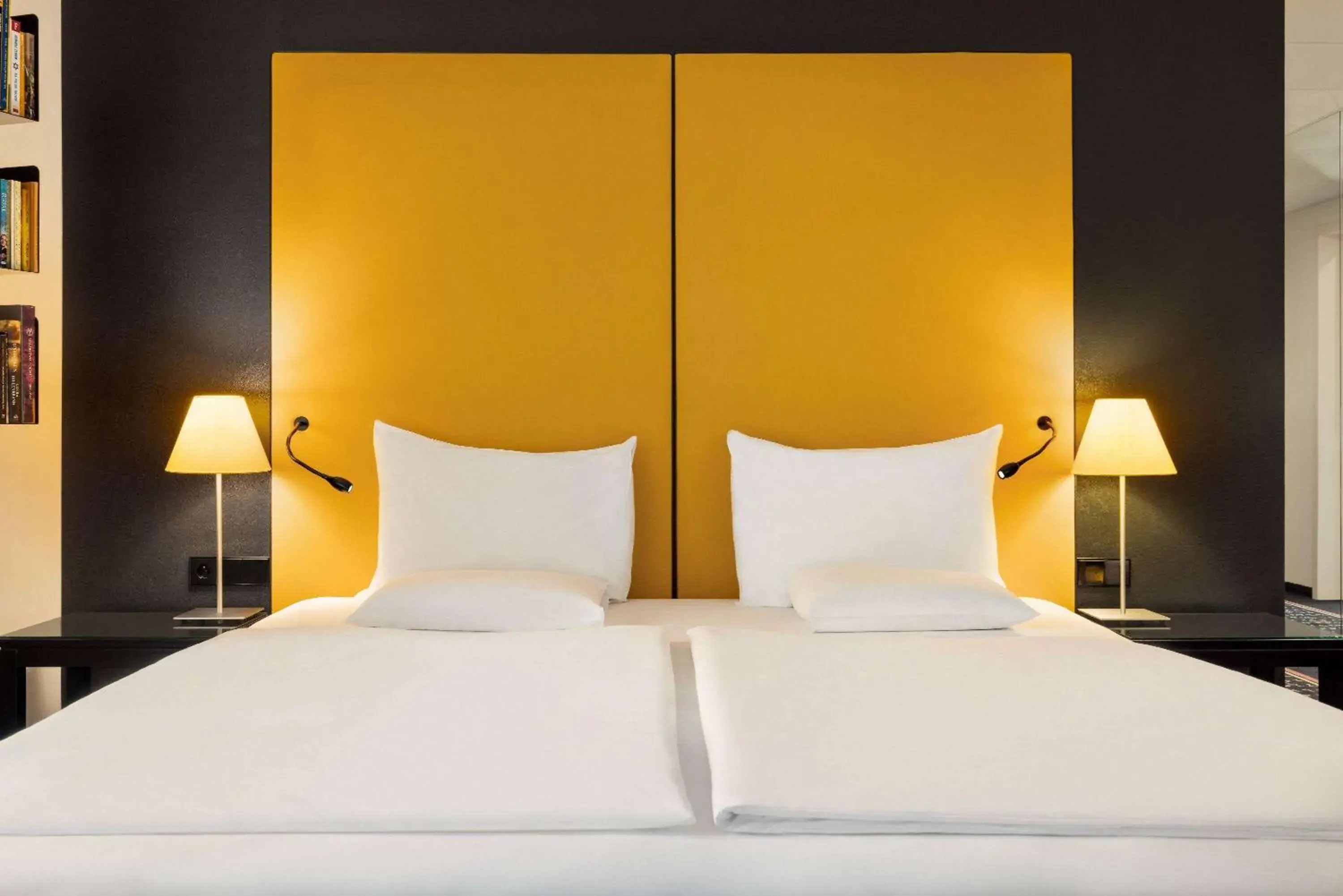 Accessible Room in Vienna House Easy by Wyndham Katowice Accessible Room in Vienna House Easy by Wyndham Katowice