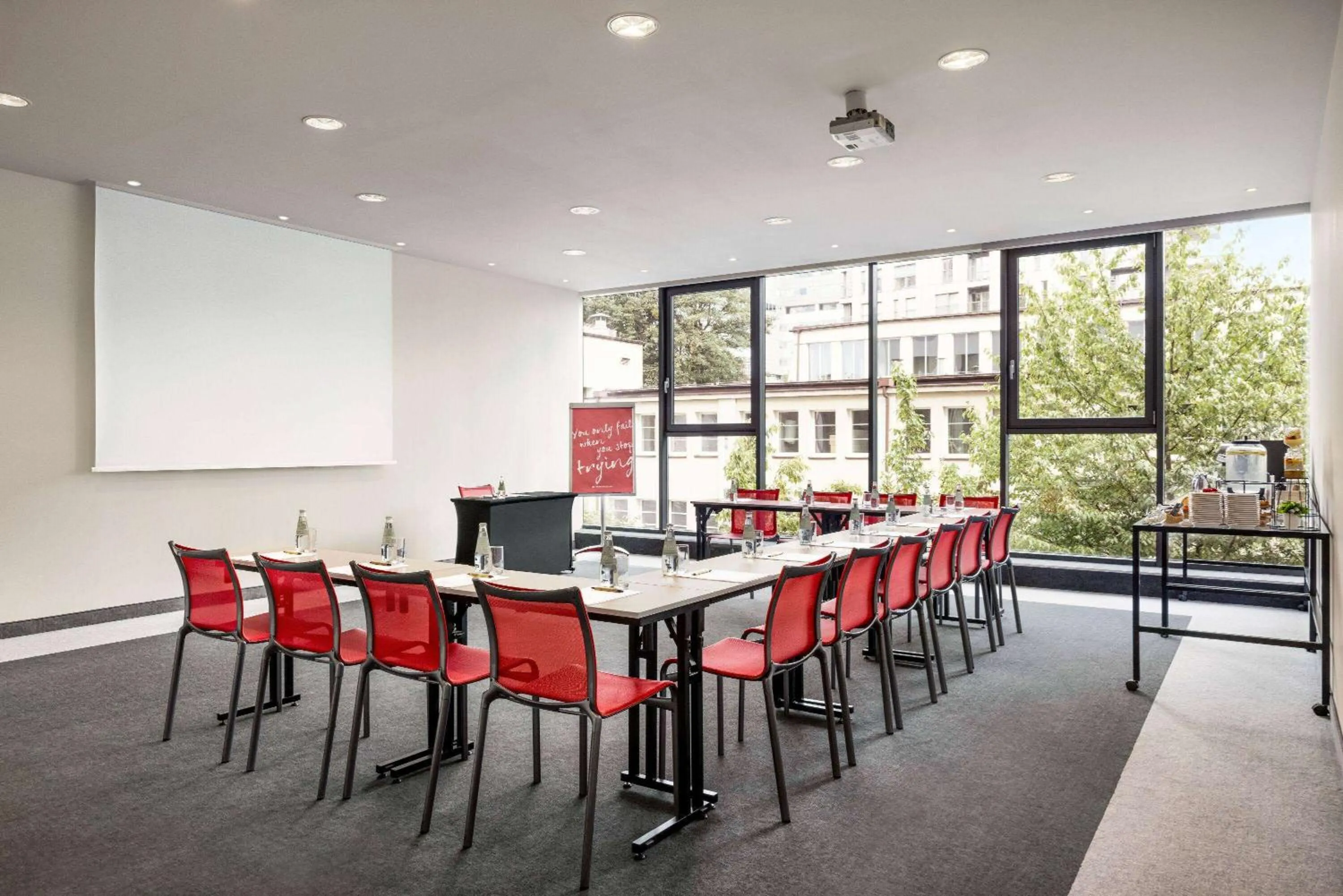 Meeting/conference room in Vienna House Easy by Wyndham Katowice