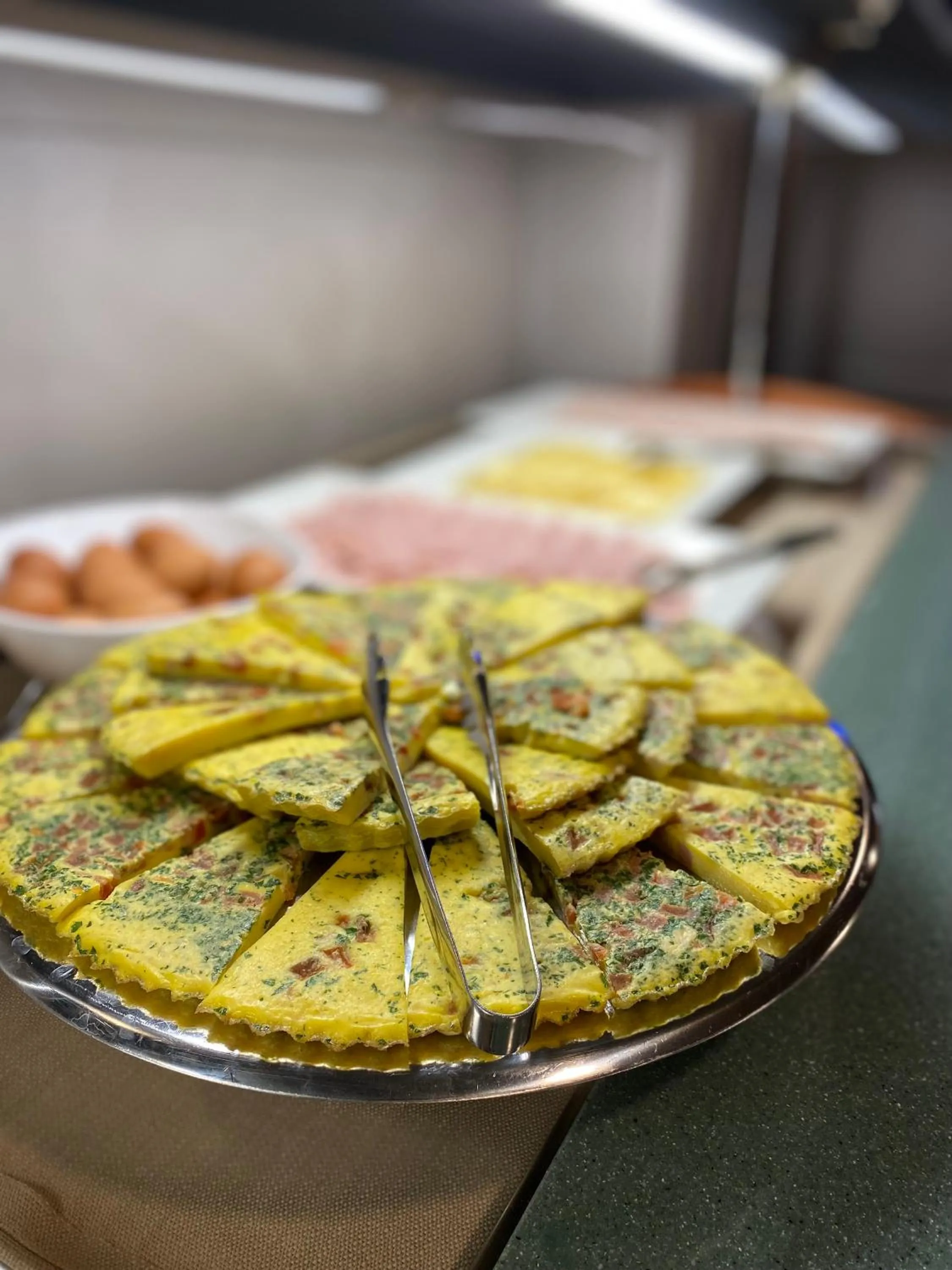 Food and drinks in Hotel Embassy