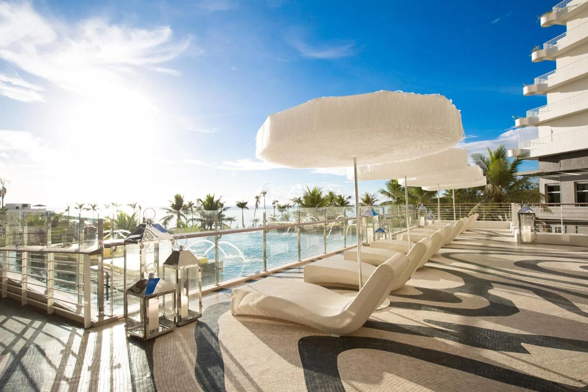 Swimming pool in Kensington Hotel Saipan