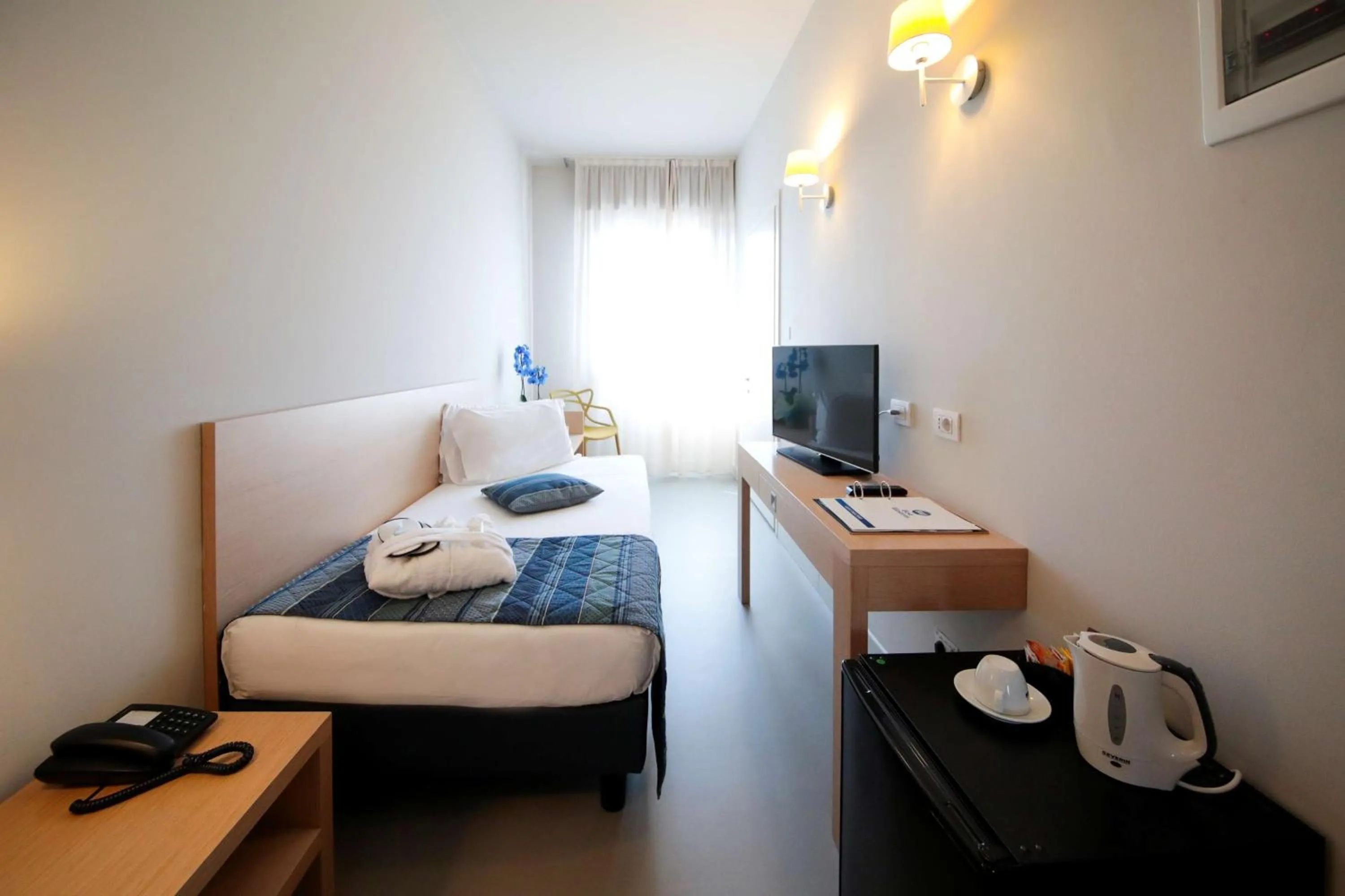 TV and multimedia, Bed in Best Western Hotel Cristallo Mantova