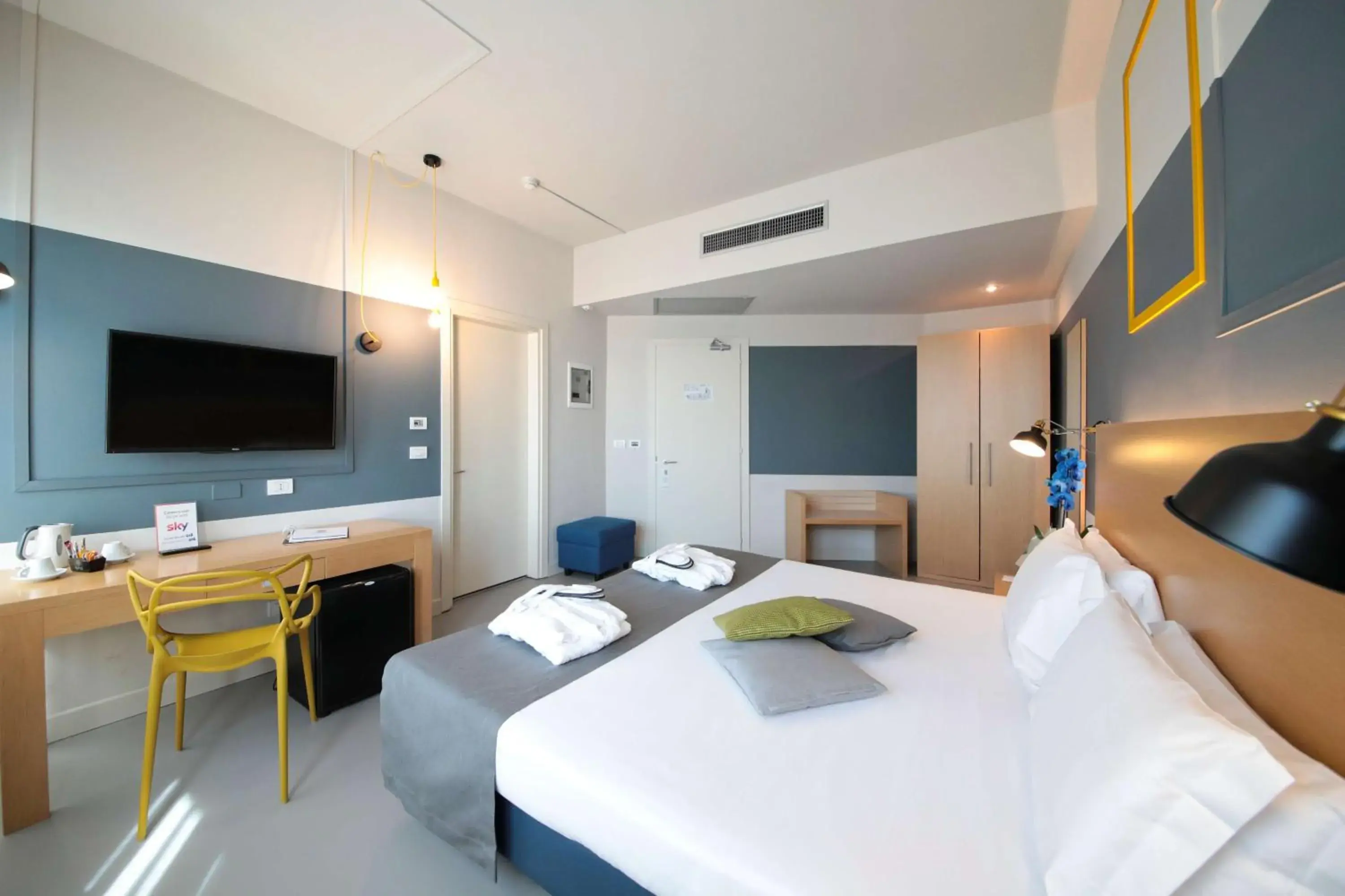 Superior King Room in Best Western Hotel Cristallo Mantova Superior King Room in Best Western Hotel Cristallo Mantova