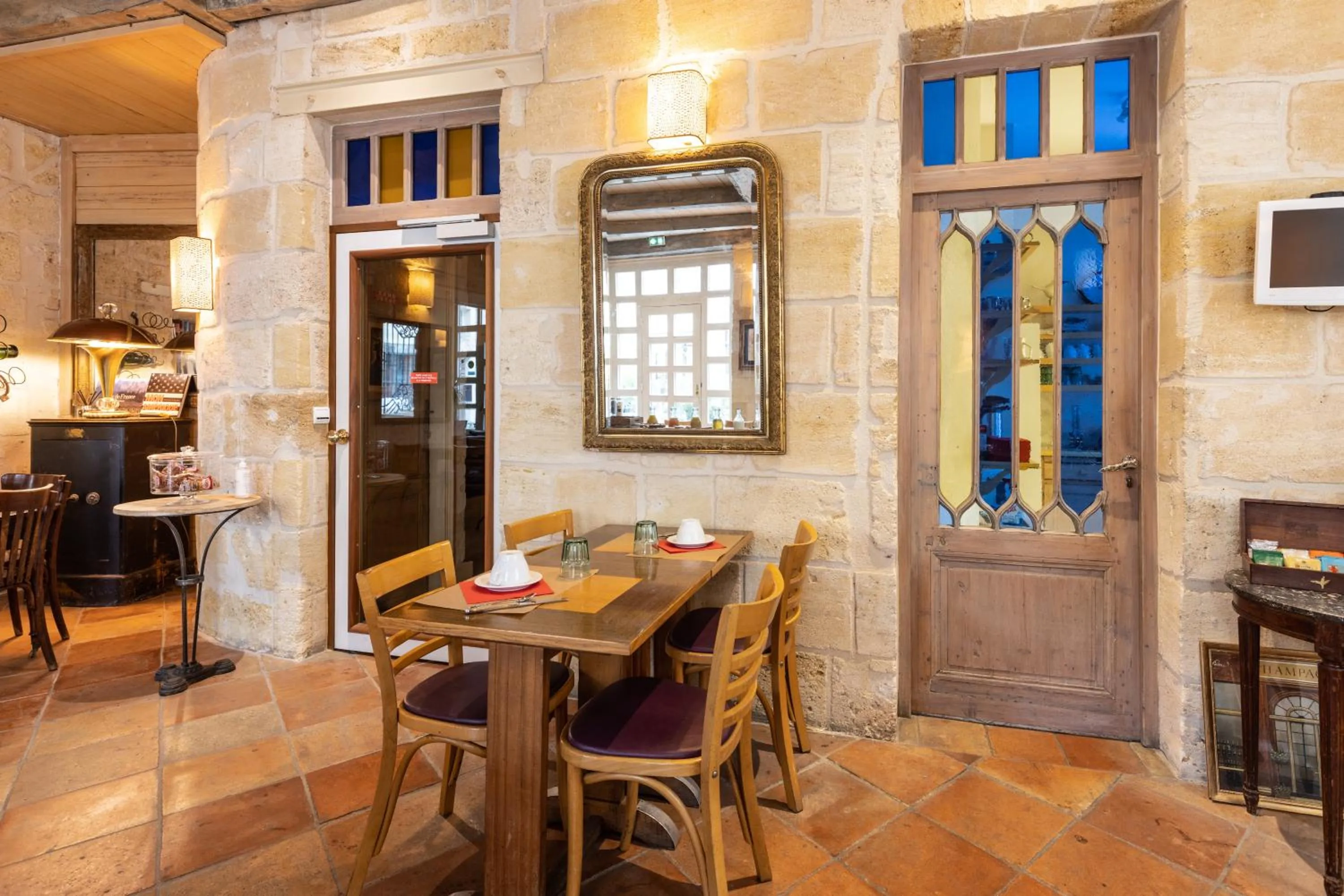 Living room in Hôtel La Tour Intendance