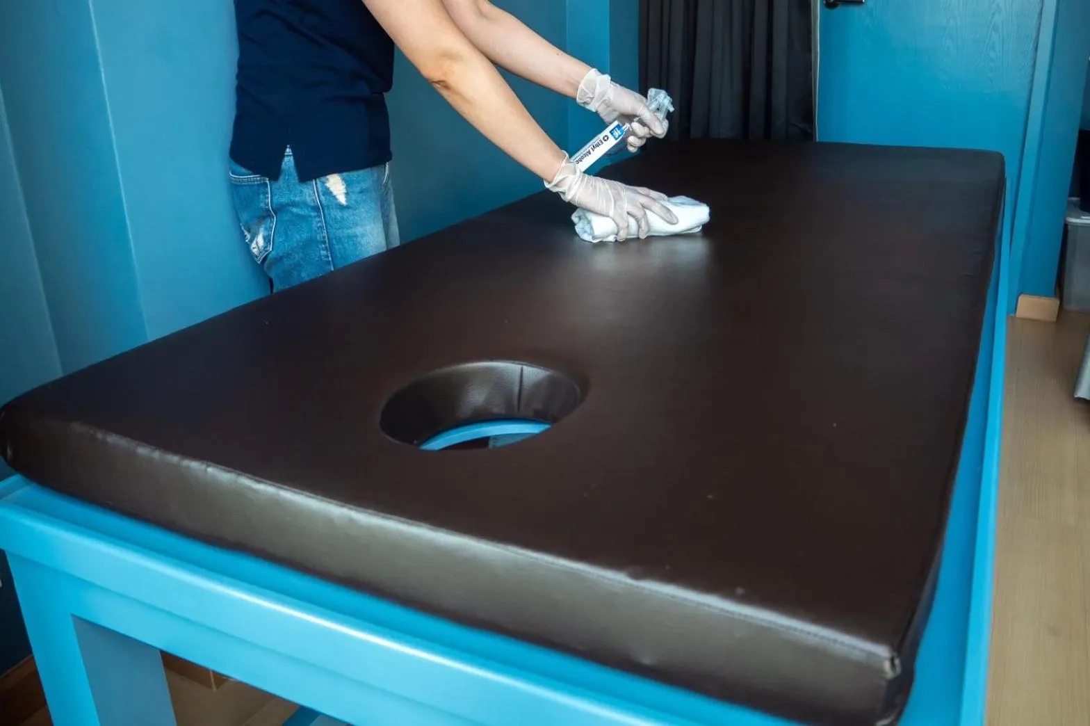 Massage in 128 room and massage