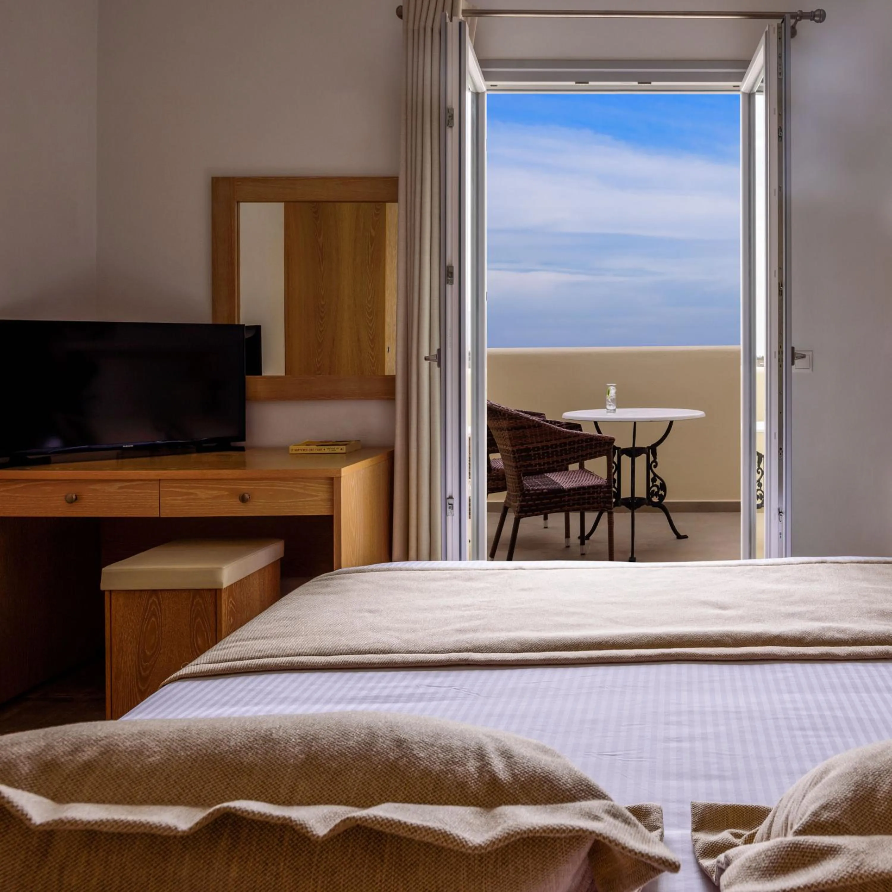 Bed in Aliter Suites