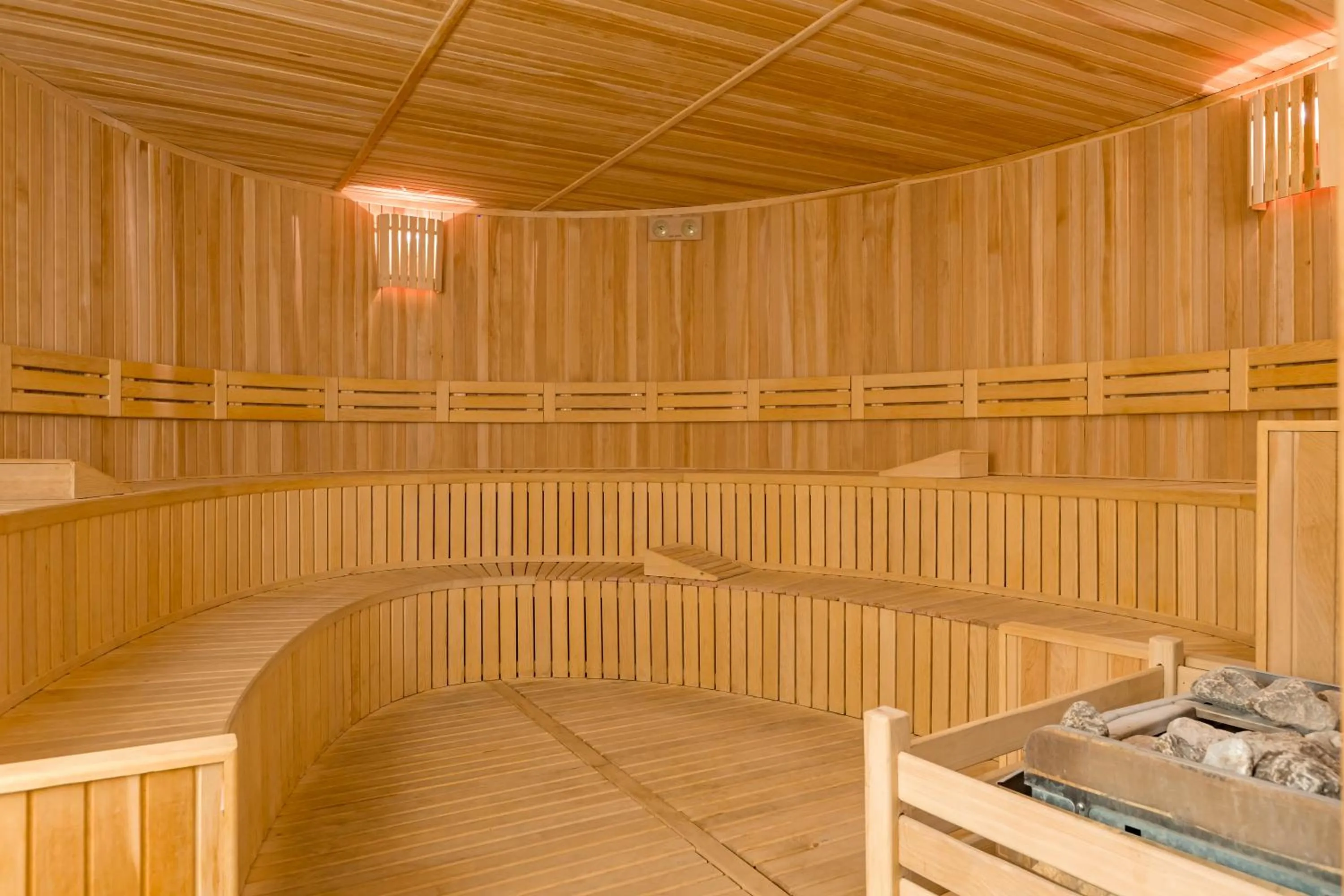 Spa and wellness centre/facilities in Royal Seginus