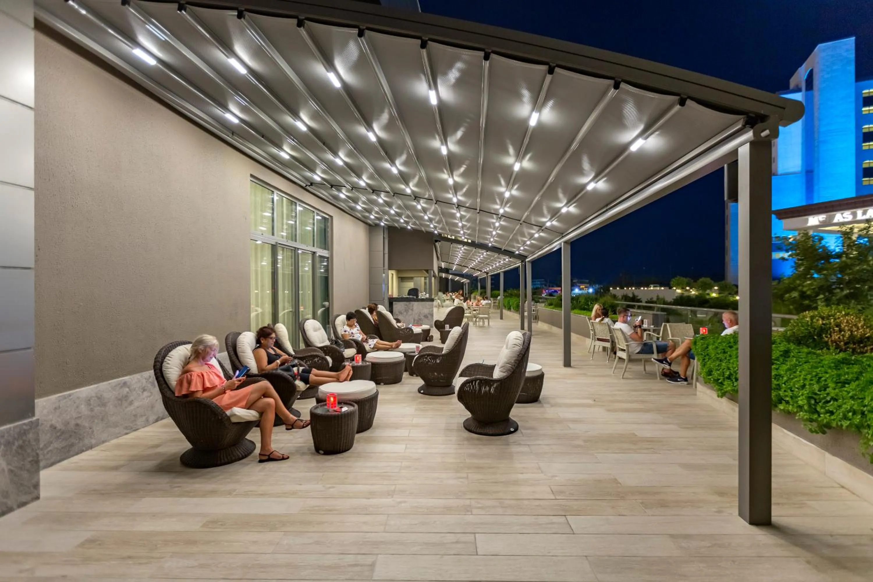 Balcony/Terrace in Royal Seginus